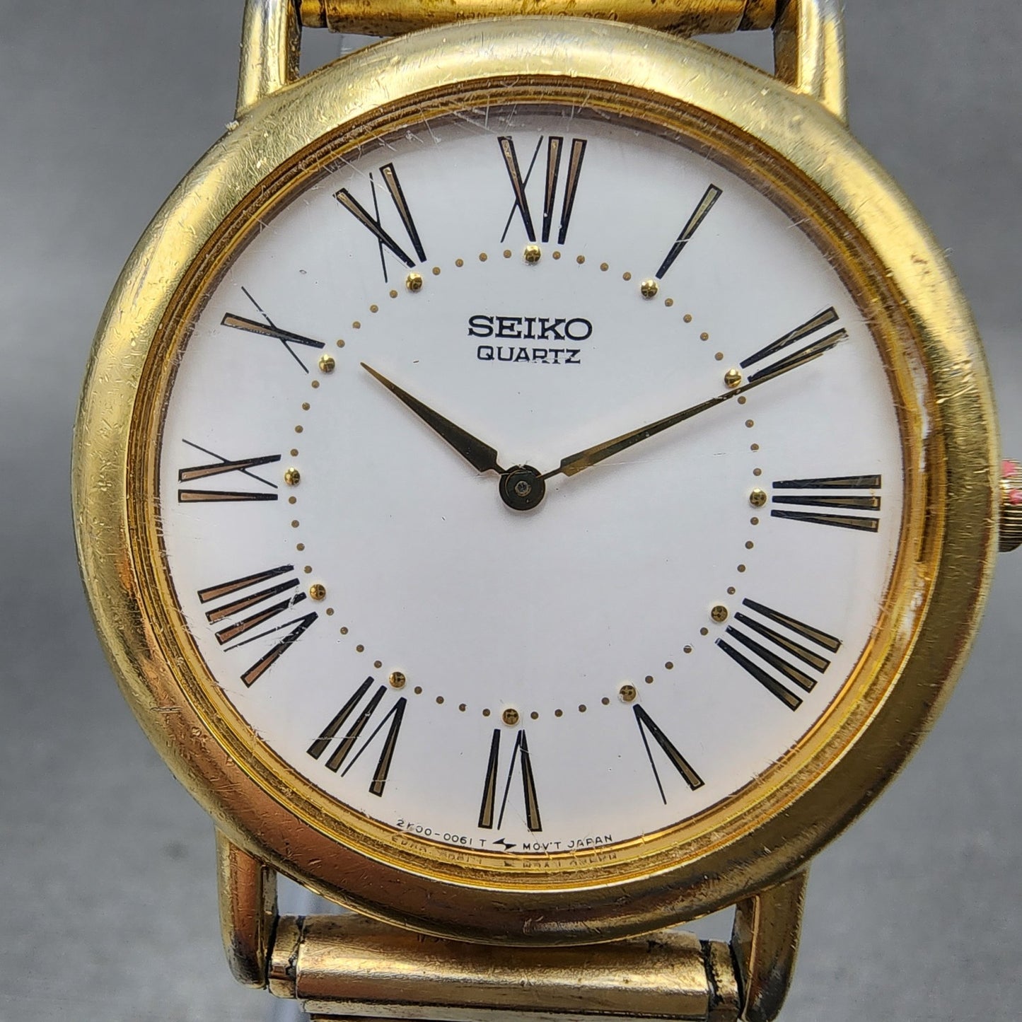 Seiko Watch Men 34mm White Dial Gold Tone Round Vintage 2K000039 New Battery1