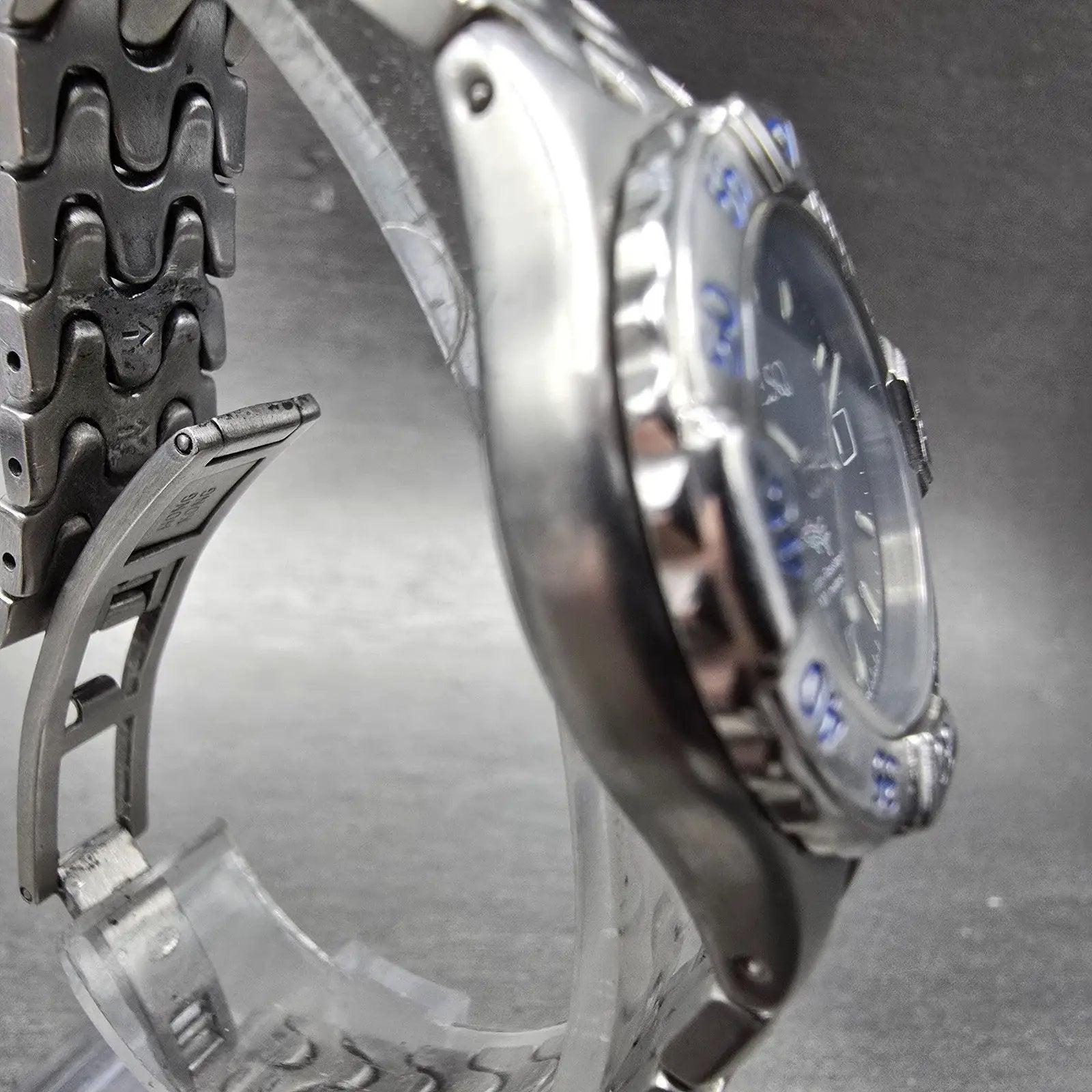 ESQ Freedom Eagle Dive Watch Women 29mm Black Dial Steel Date 100224 New Battery3