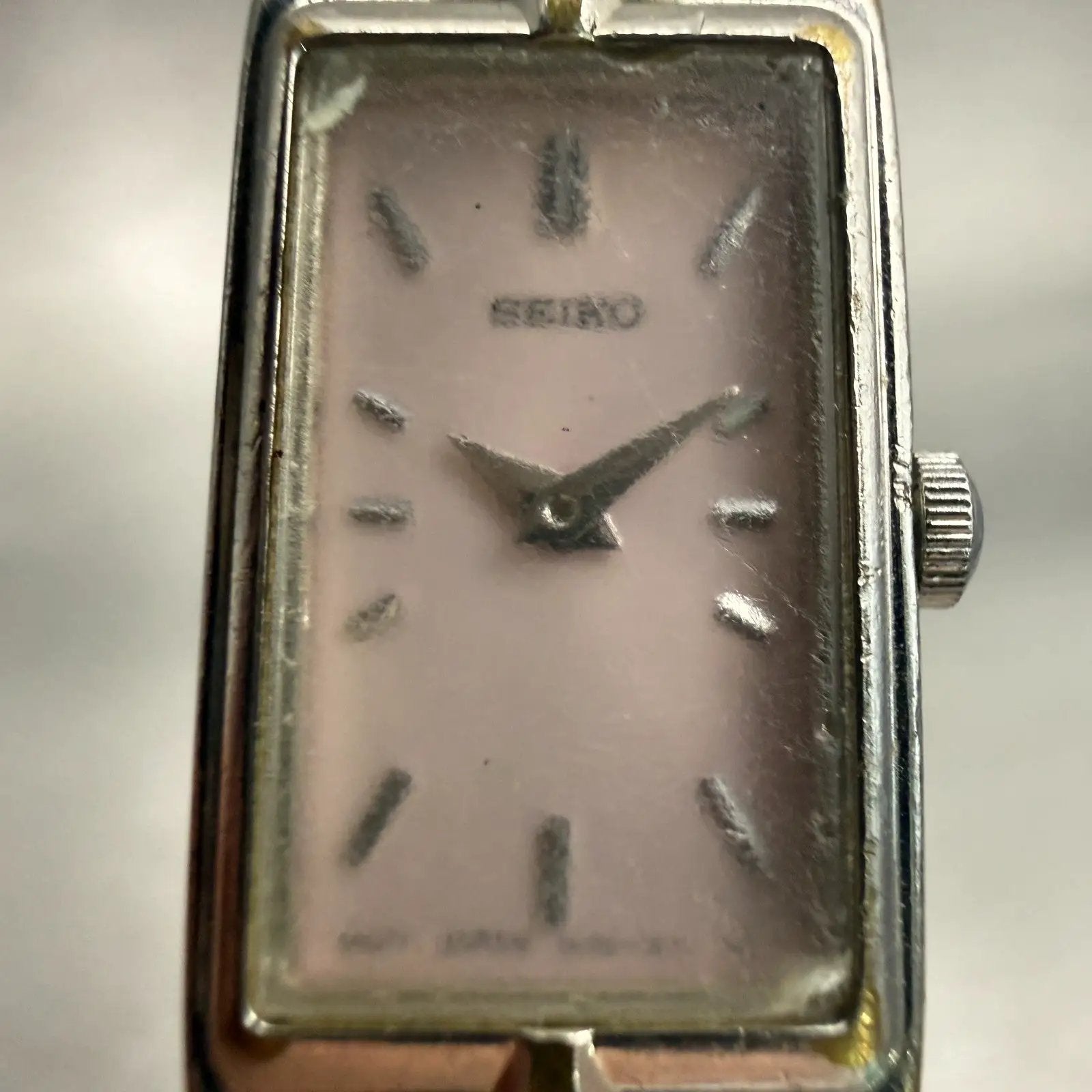 Seiko Watch Women 13mm Pink Dial Silver Tone Rectangle 2E20-0AY0 New Battery VTG1