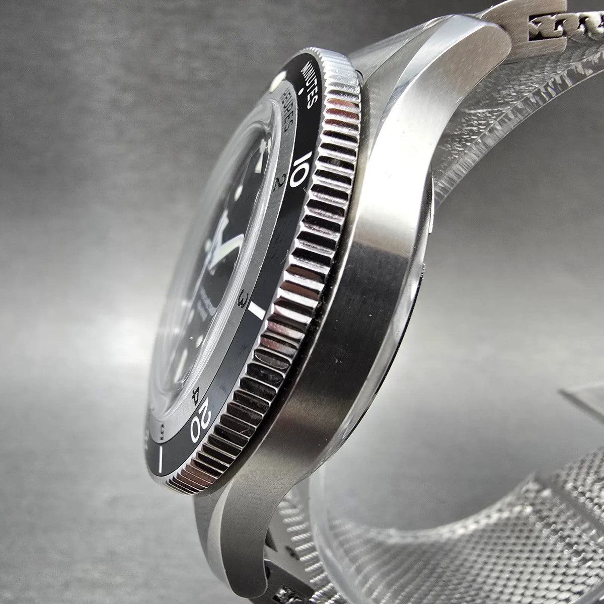 Serica Diving Chronometer Watch Men 39mm Black Dial Steel Automatic 5303-13