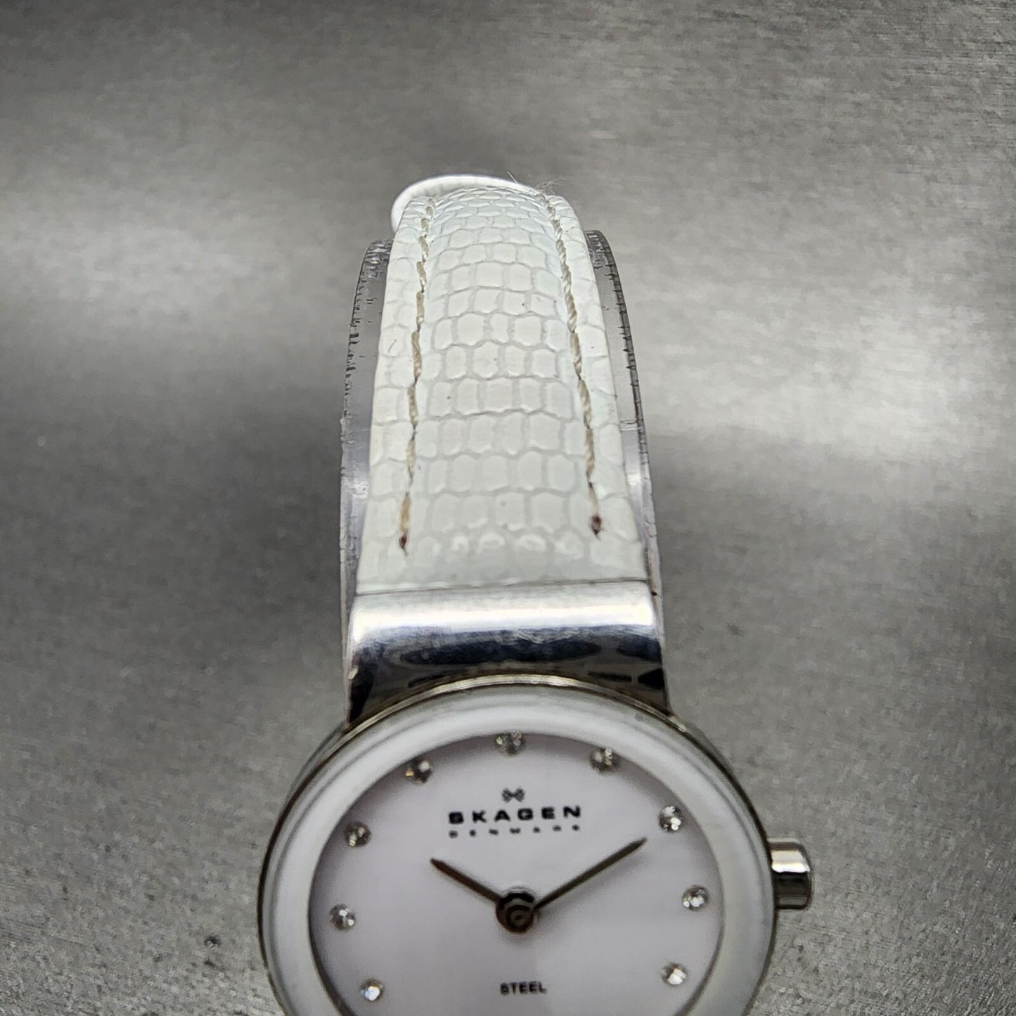 Skagen Steel Watch Women 22mm White Dial Silver Tone Round 358XSSLWW New Batt4