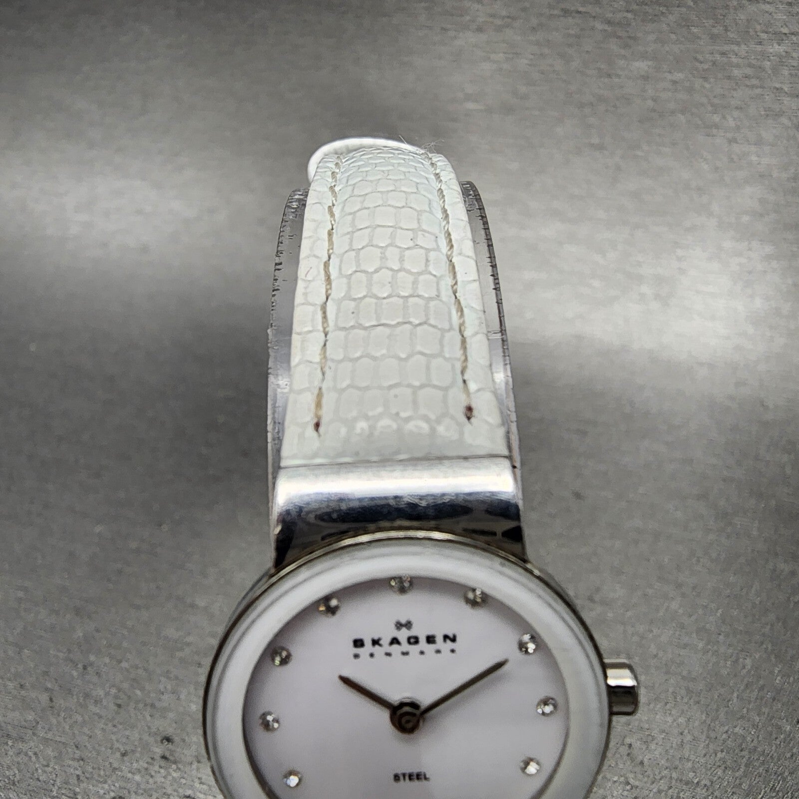 Skagen Steel Watch Women 22mm White Dial Silver Tone Round 358XSSLWW New Batt4