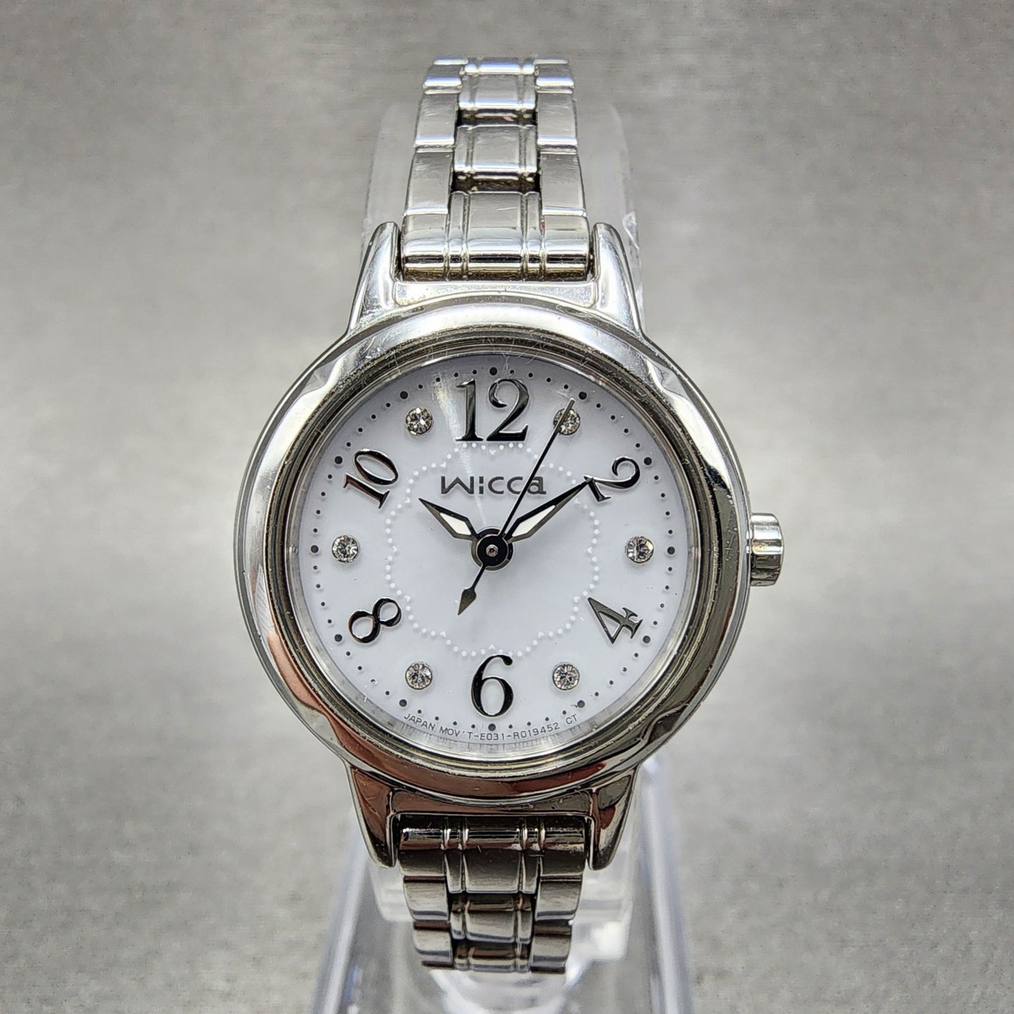 Citizen Wicca EcoDrive Watch Women 24mm White Dial Steel Round E031R005421 Run0