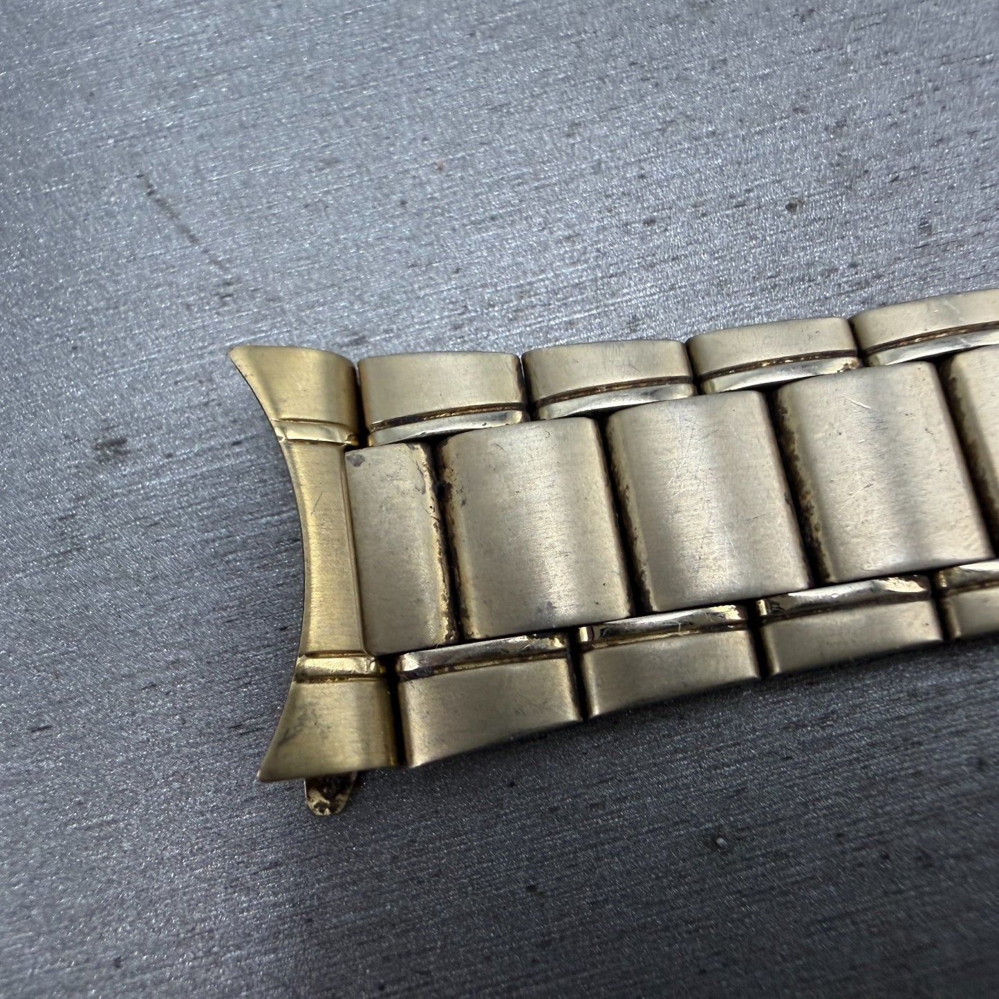 Seiko Bracelet 20mm Stainless Steel Gold Tone Tri Folding Clasp M03N-D-E Japan7