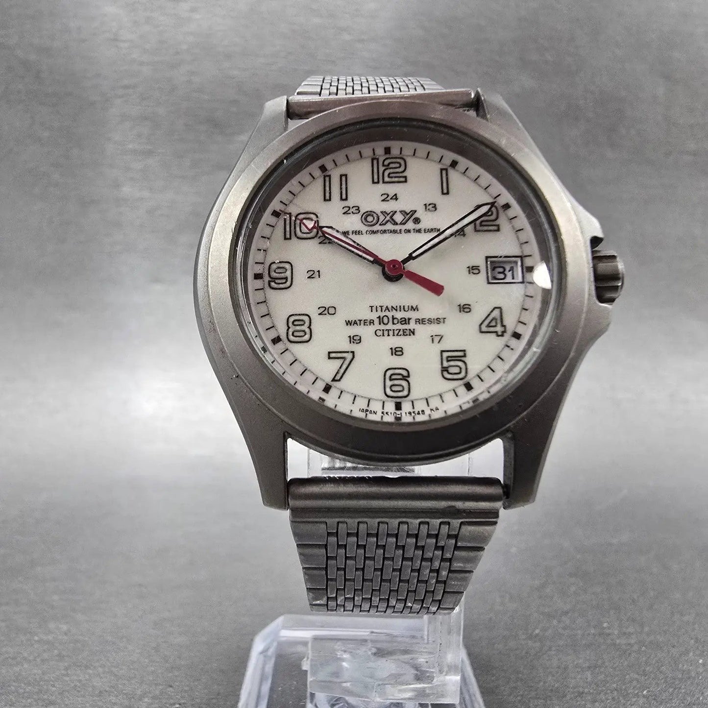 Citizen OXY Watch Men 35mm White Dial Titanium Date 5510-L11302 New Battery5