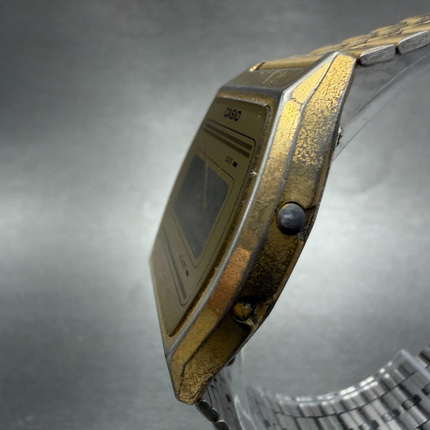 Casio B612W Watch Men 35mm Digital Gold Tone Date Round New Battery 350 VTG2
