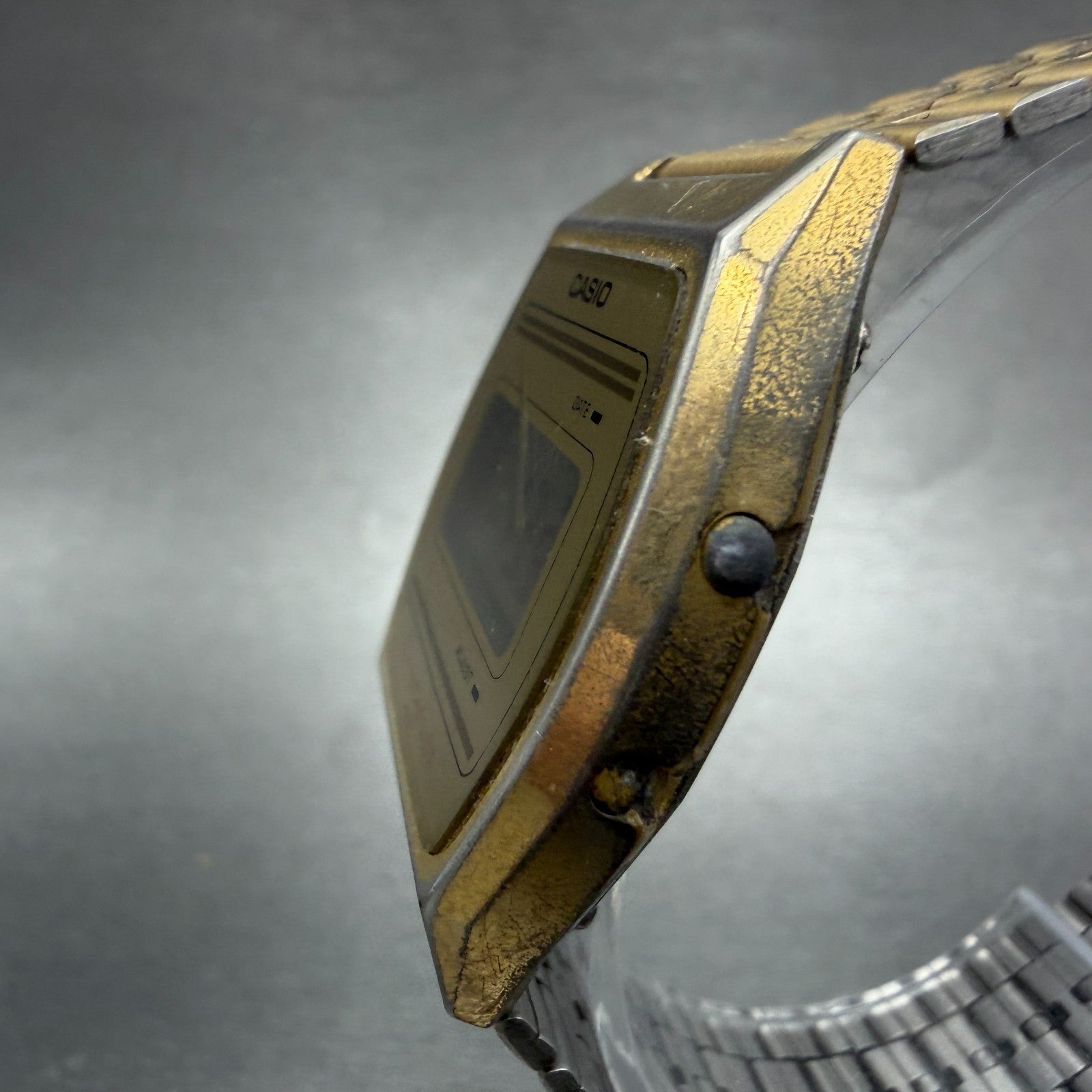 Casio B612W Watch Men 35mm Digital Gold Tone Date Round New Battery 350 VTG2