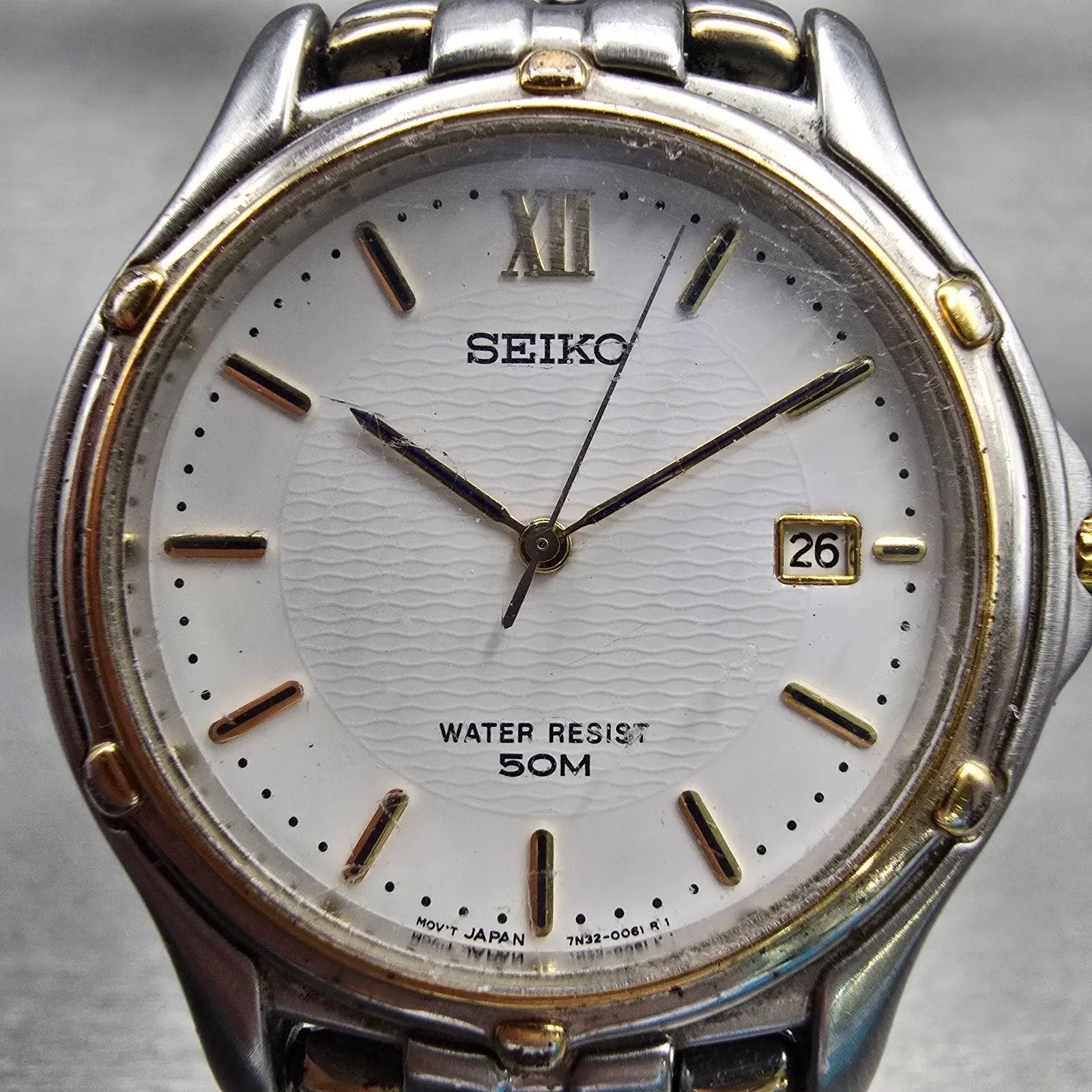 Seiko Watch Men 35mm White Dial Two Tone Date Round 7N32-0049 New Battery VTG1