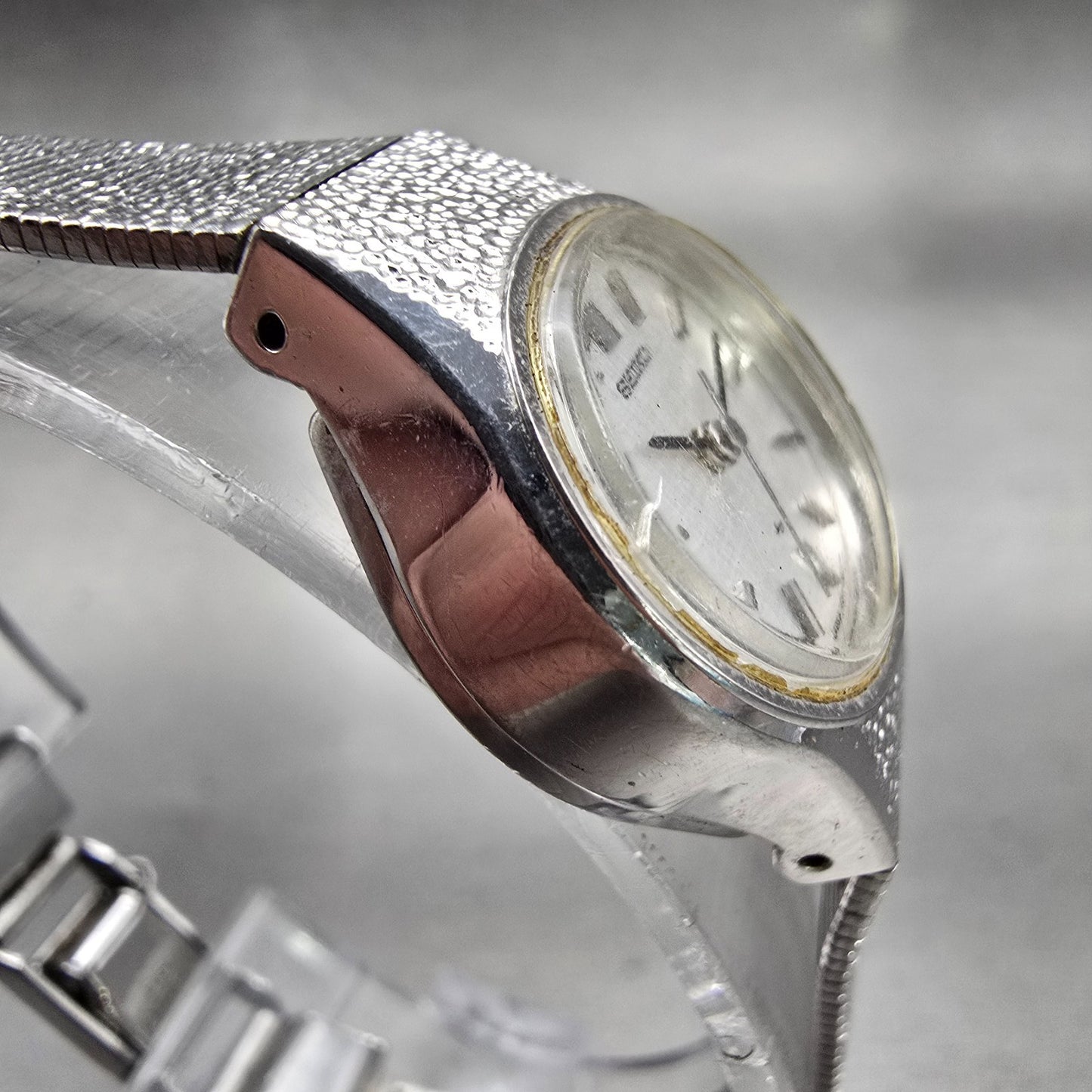 Seiko Watch Women 22mm Silver Dial Silver Tone Oval 1104-7140 Vintage Works3