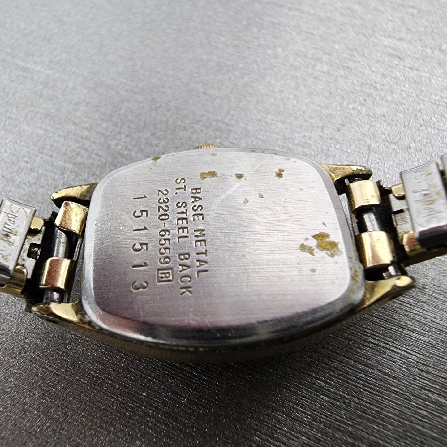 Seiko Tank Watch Women 17mm White Dial Gold Tone 23206559 Roman New Battery9