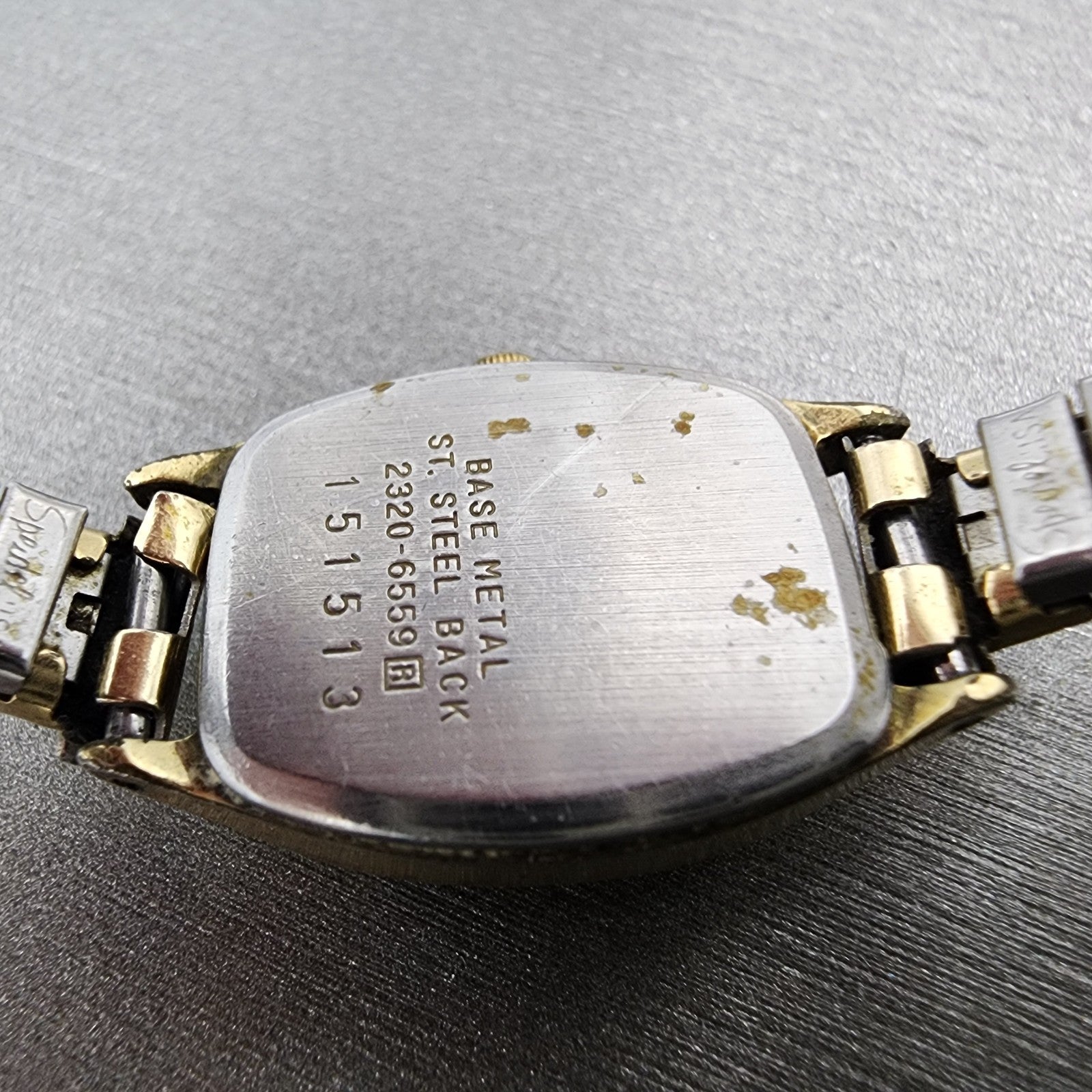 Seiko Tank Watch Women 17mm White Dial Gold Tone 23206559 Roman New Battery9
