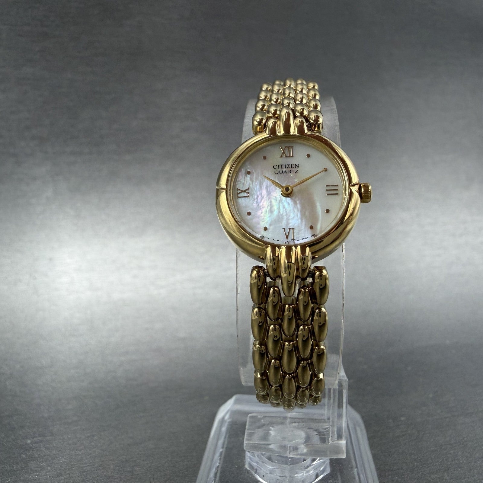 Citizen CQ Watch Women 20mm MOP Dial Gold Tone Round 5920-S49577 New Battery5