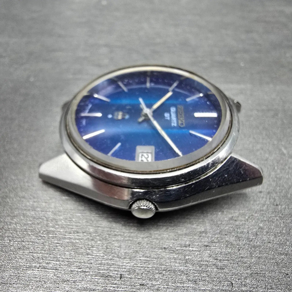 Seiko QT Watch Men 37mm Blue Dial Steel Date 3802 Movement 3802-7070 PARTS6