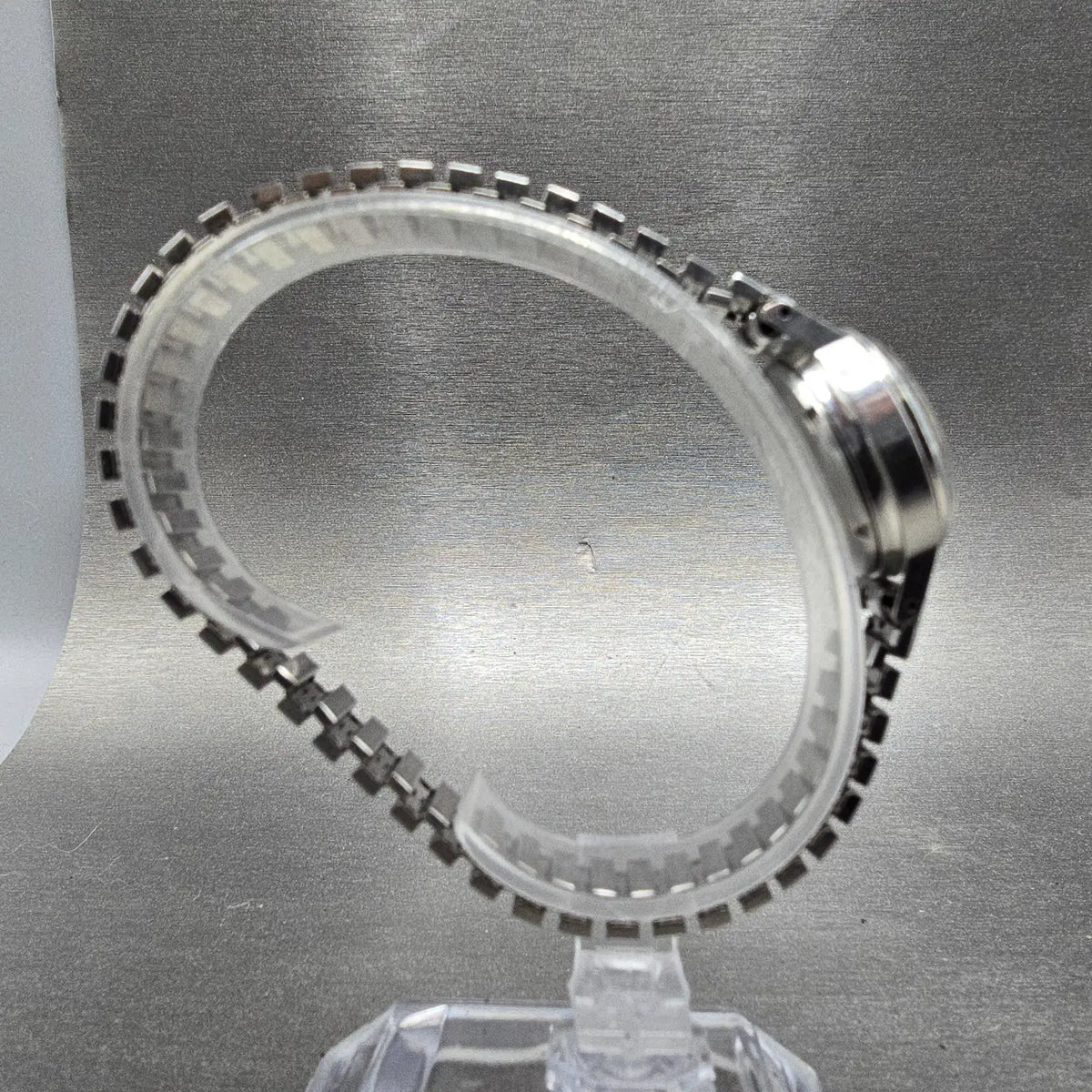 Seiko Automatic Watch Women 24mm Silver Dial Silver Tone Date 2205-0599 PARTS JP9
