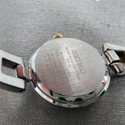 Seiko Solar Watch Women 23mm Pink Dial Two Tone Round V1170CV0 Runs9