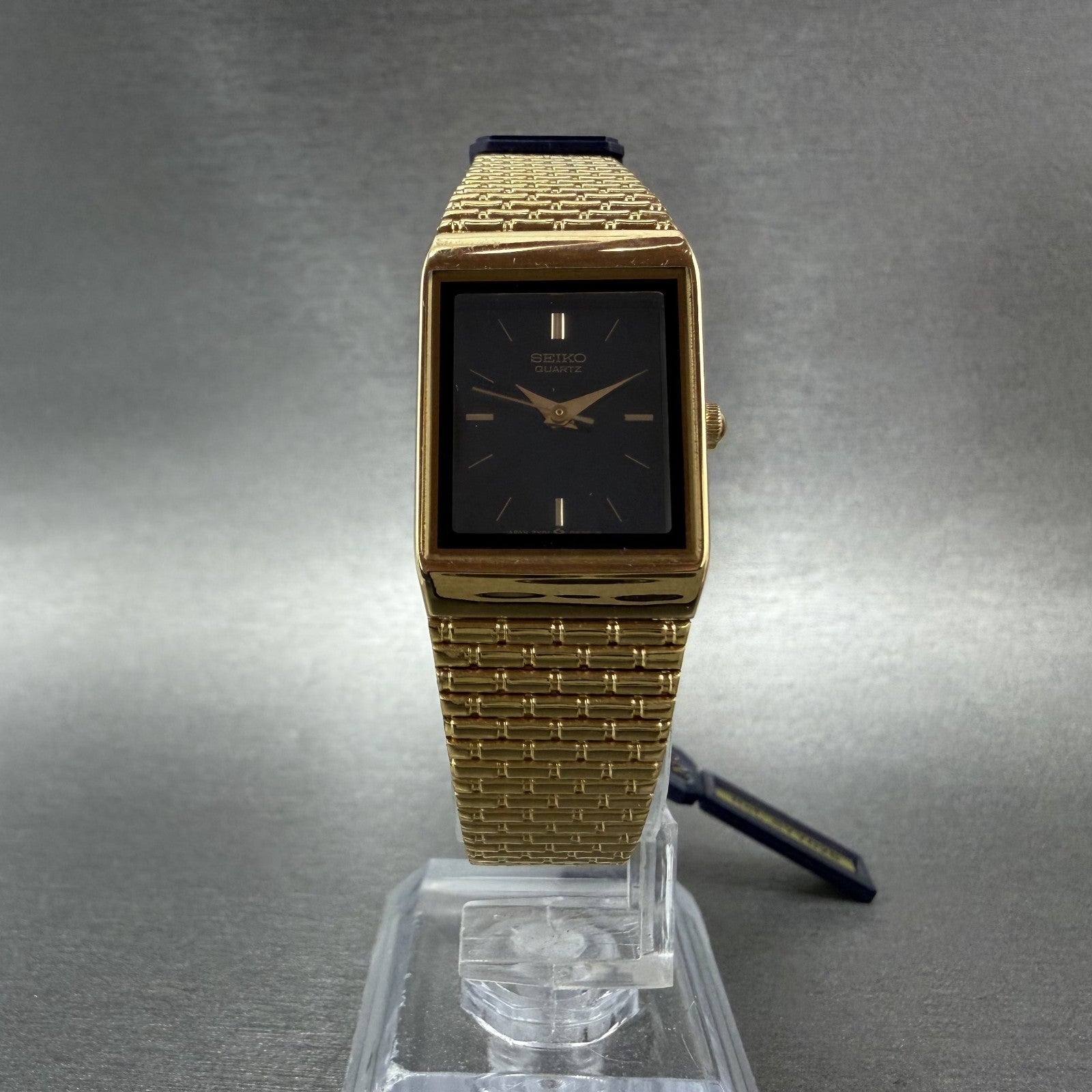Seiko Tank Watch Women 19mm Black Dial Gold Tone 2Y015D1H New Batt NOS W/Box5