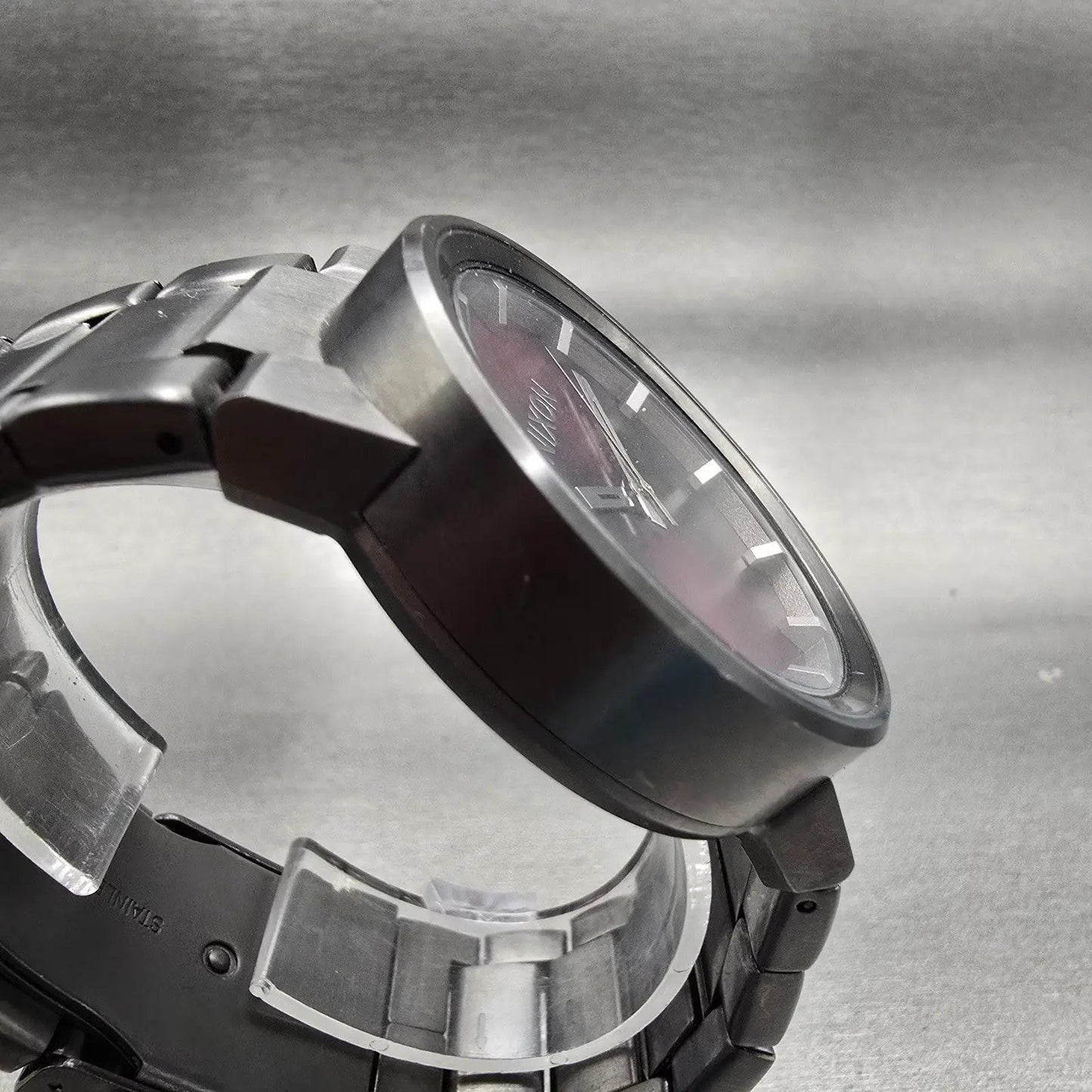 Nixon The Cannon Watch Men 40mm Red Dial Gray Tone Round New Battery3