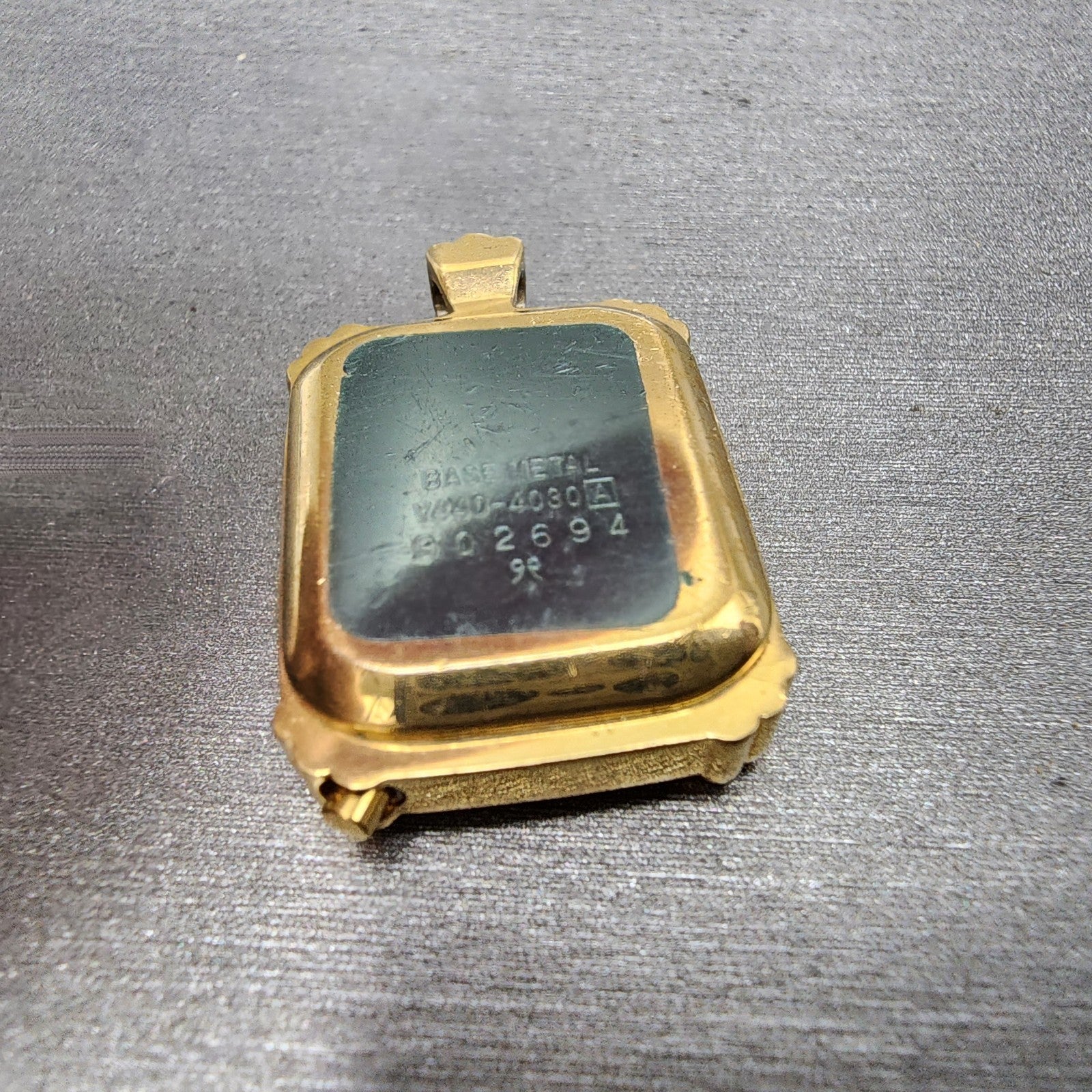 Seiko Alba Pendent Watch Women 20mm Digital Gold Tone Daydate Y4404030 New Batt7
