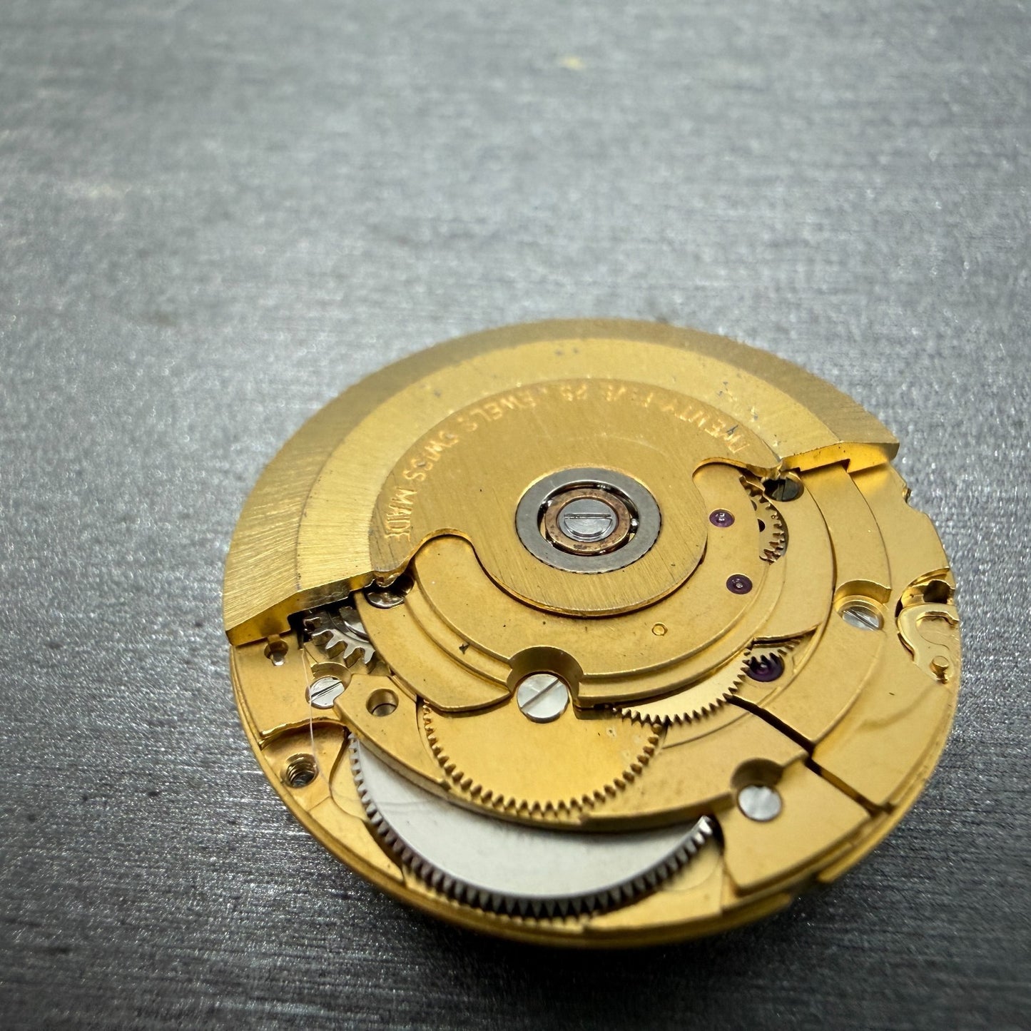 ETA 2836-2 Movement 25 Jewels Automatic 3 Hand Swiss6