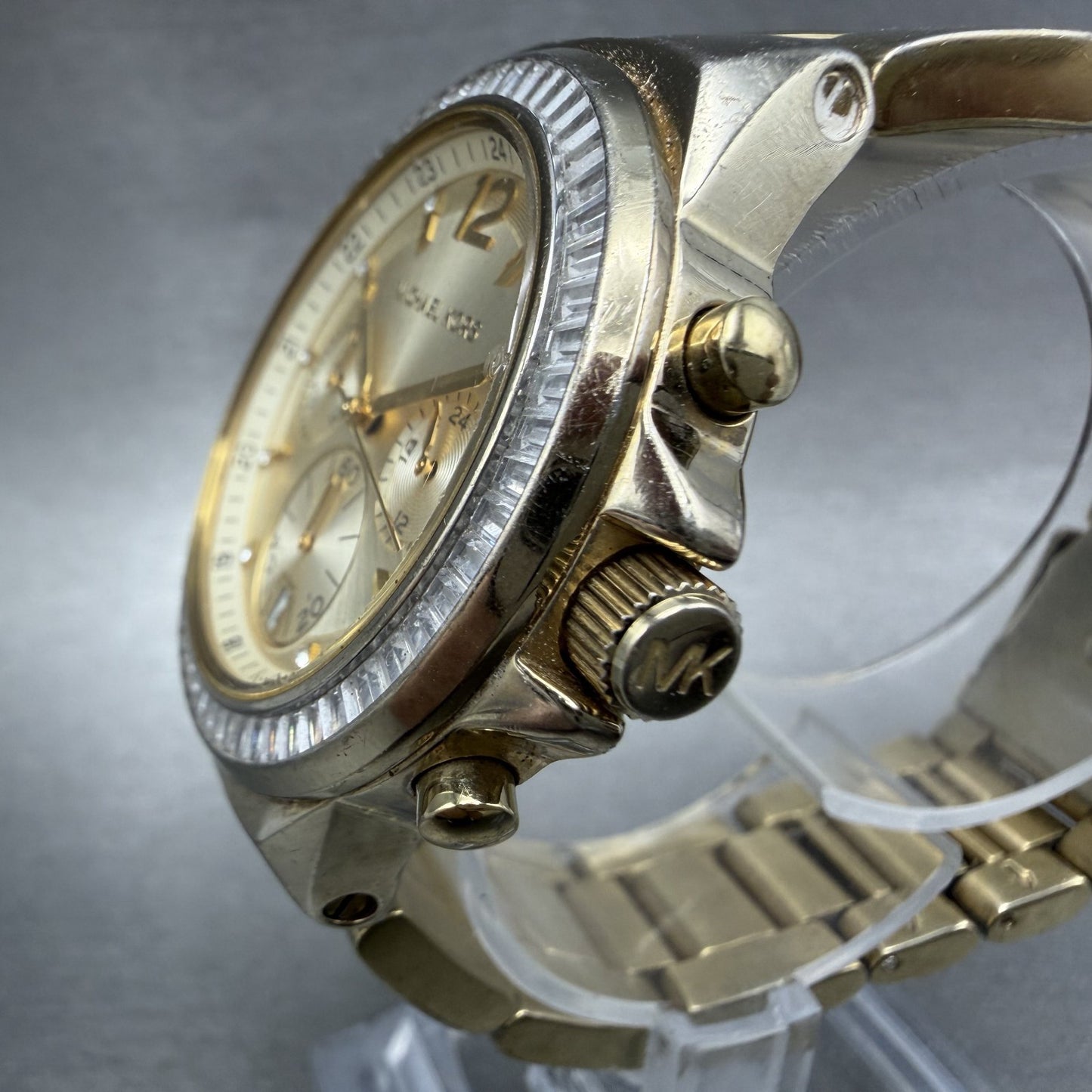 Michael kors Chronograph Watch Women 38mm Champagne Dial Gold Tone Date New Batt2