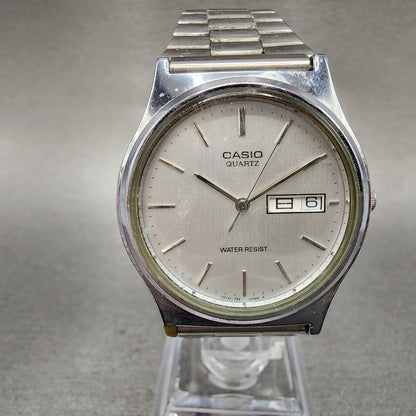 Casio MQ514 Watch Men 33mm Silver Dial Silver Tone Round New Battery0
