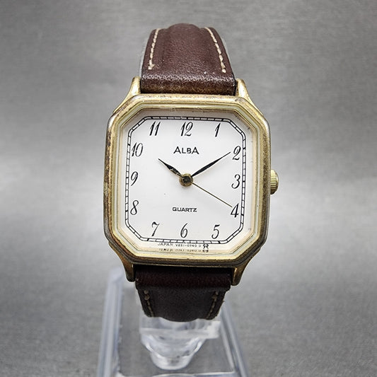 Seiko Alba Watch Women 22mm White Dial Gold Tone Octagon V2515330 New Battery0