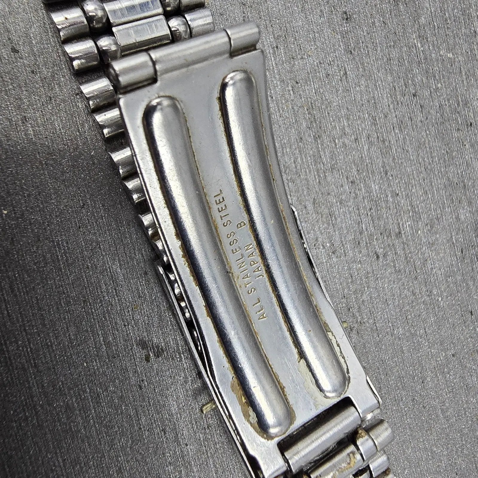 Seiko Bracelet 17mm Stainless Steel Silver Tone Tri Folding Clasp VTG Japan8