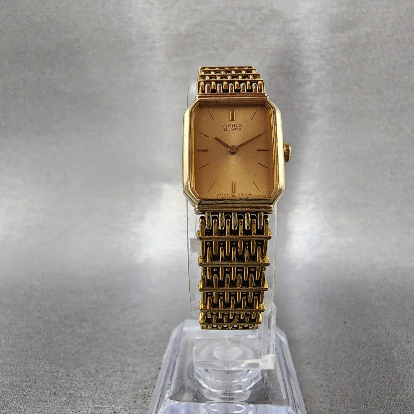 Seiko Tank Watch Women 16mm Champagne Dial Gold Tone 2c205449 New Battery5