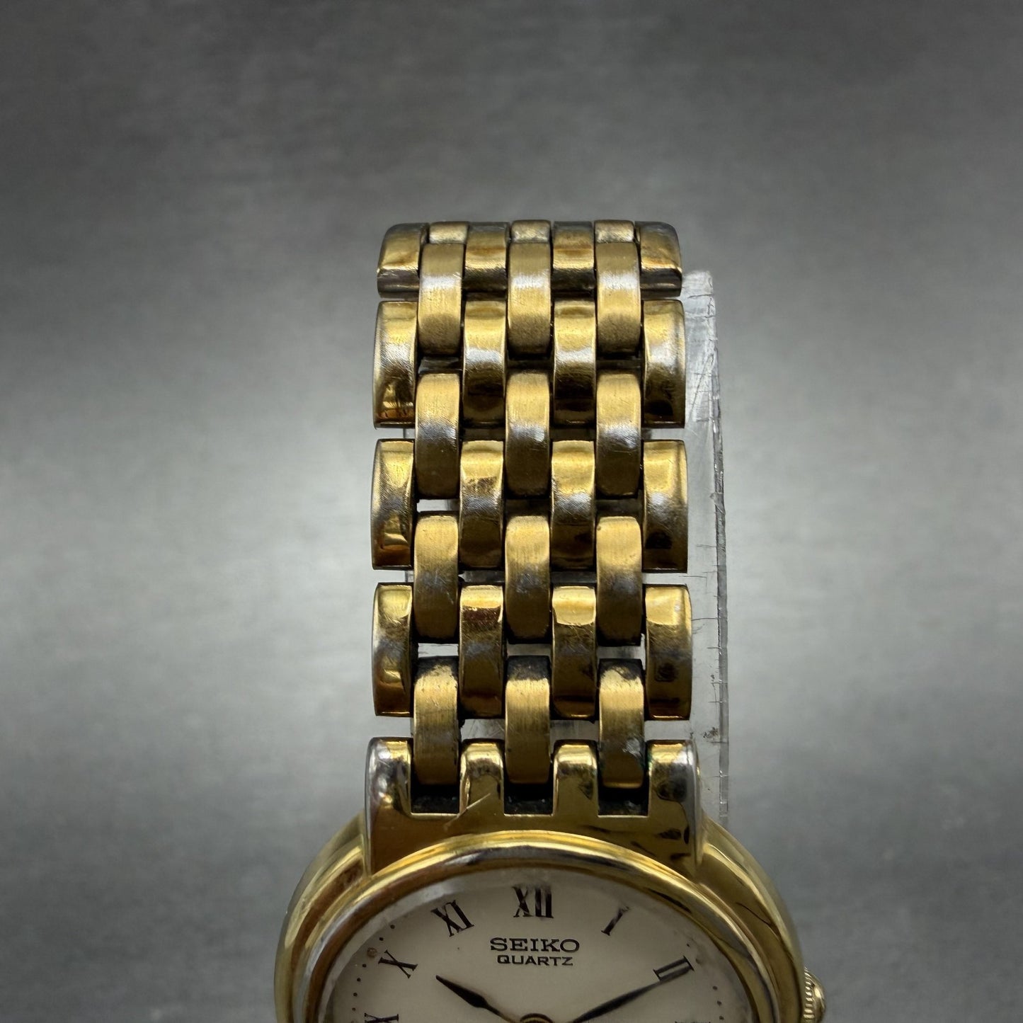 Seiko Watch Women 25mm Cream Dial Gold Tone Date Round 7N89-F020 New Battery4