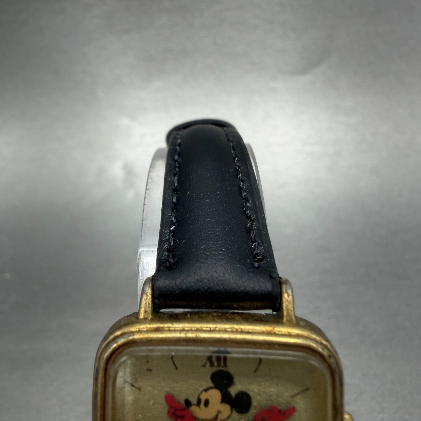 Seiko ALBA Mickey Mouse Watch Women 24mm Champagne Dial Gold Tone New Battery4