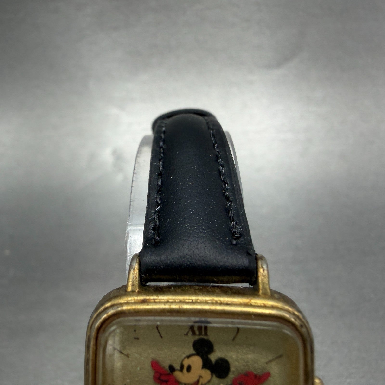 Seiko ALBA Mickey Mouse Watch Women 24mm Champagne Dial Gold Tone New Battery4