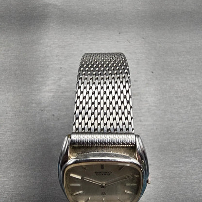 Seiko Watch Men 37mm Silver Dial Silver Tone Rectangle 43-5200 New Battery VTG4