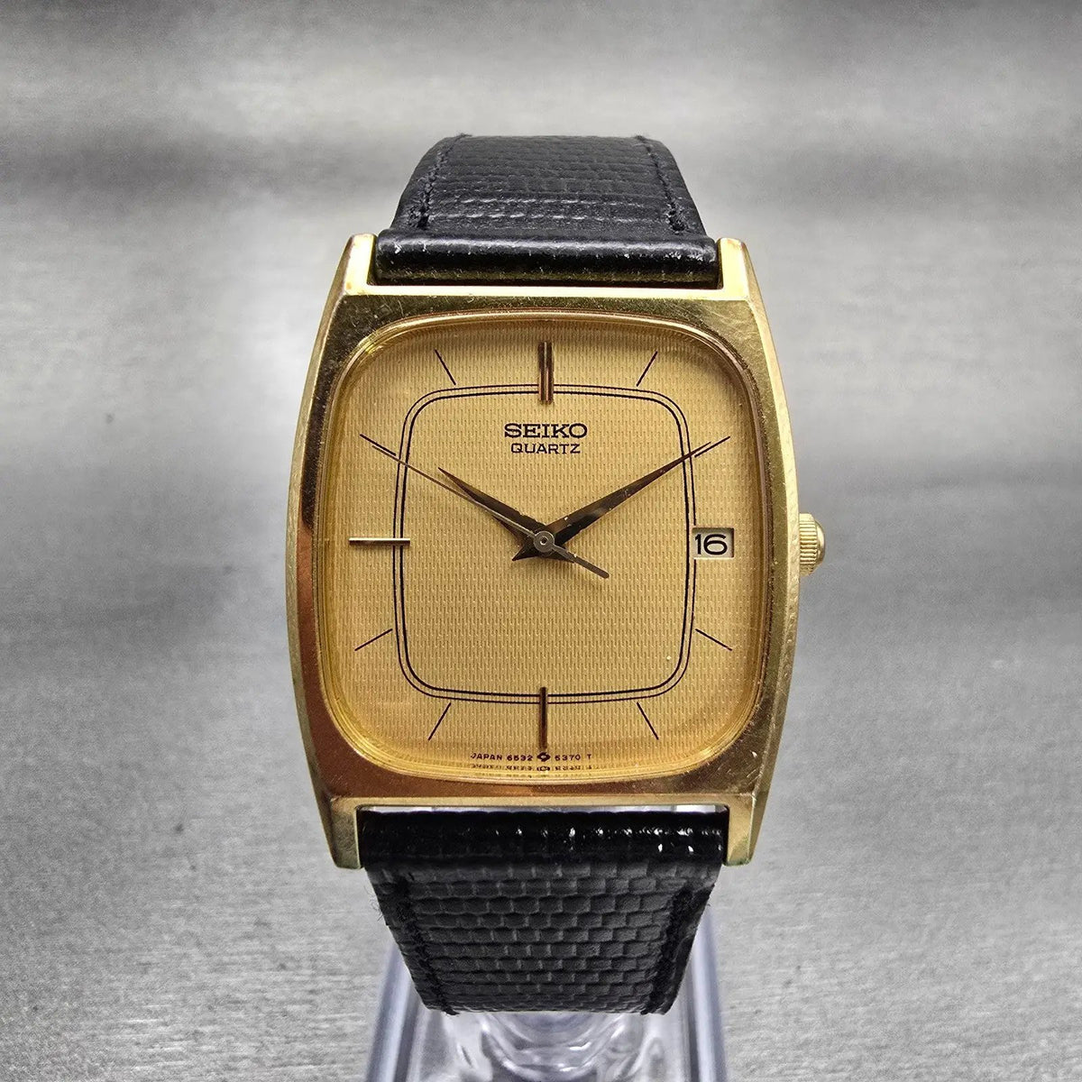 Seiko Watch Men 27mm Gold Dial Gold Tone Date Rectangle 6532-5250 New Battery0