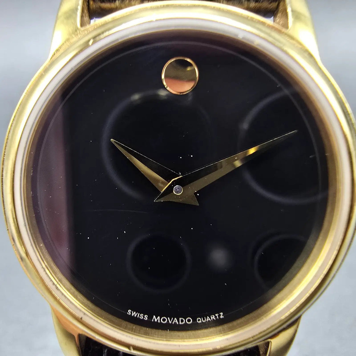Movado Museum Watch Women 27mm Black Dial Gold Round MB.01.3.34.6003 New Batt SW1