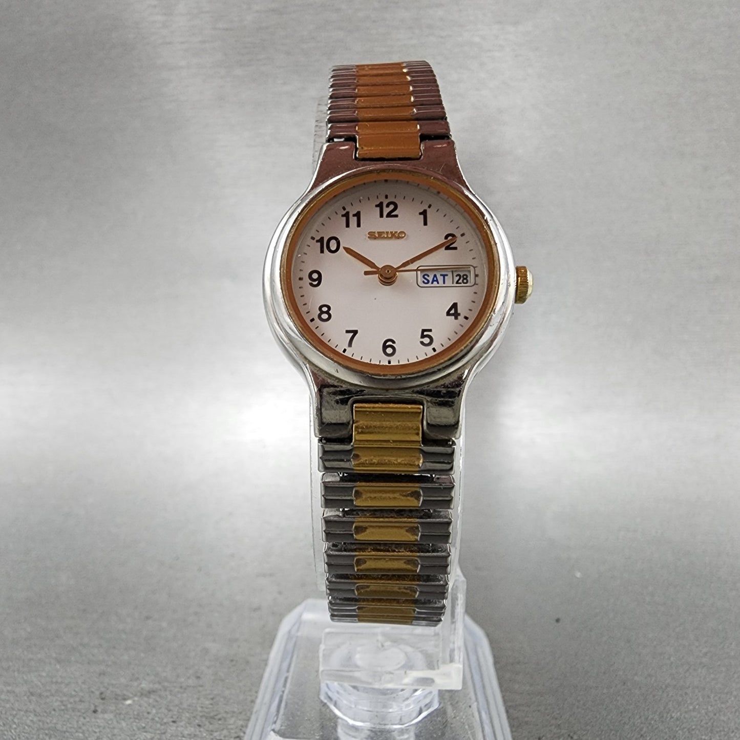 Seiko Watch Women 24mm White Dial Two Tone Daydate Round 7n830131 New Battery5