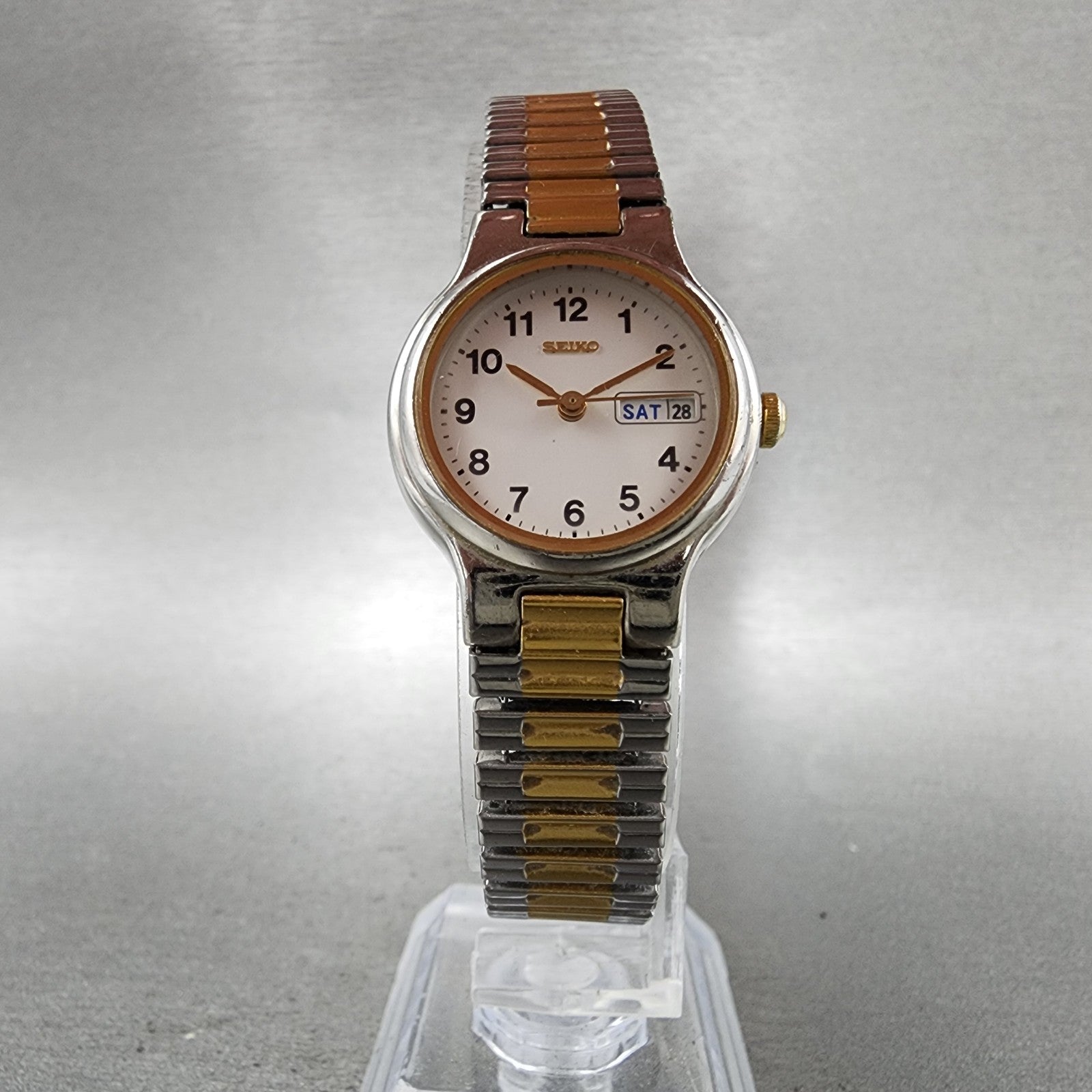 Seiko Watch Women 24mm White Dial Two Tone Daydate Round 7n830131 New Battery5