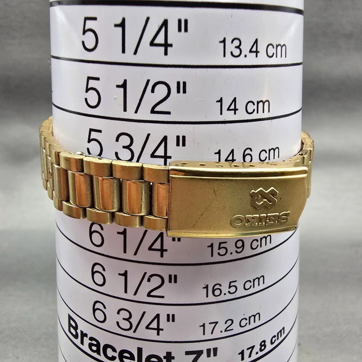 Seiko SQ Watch Women 24mm Gold Dial Gold Tone Daydate Round 3E23-0A69 New Batt9