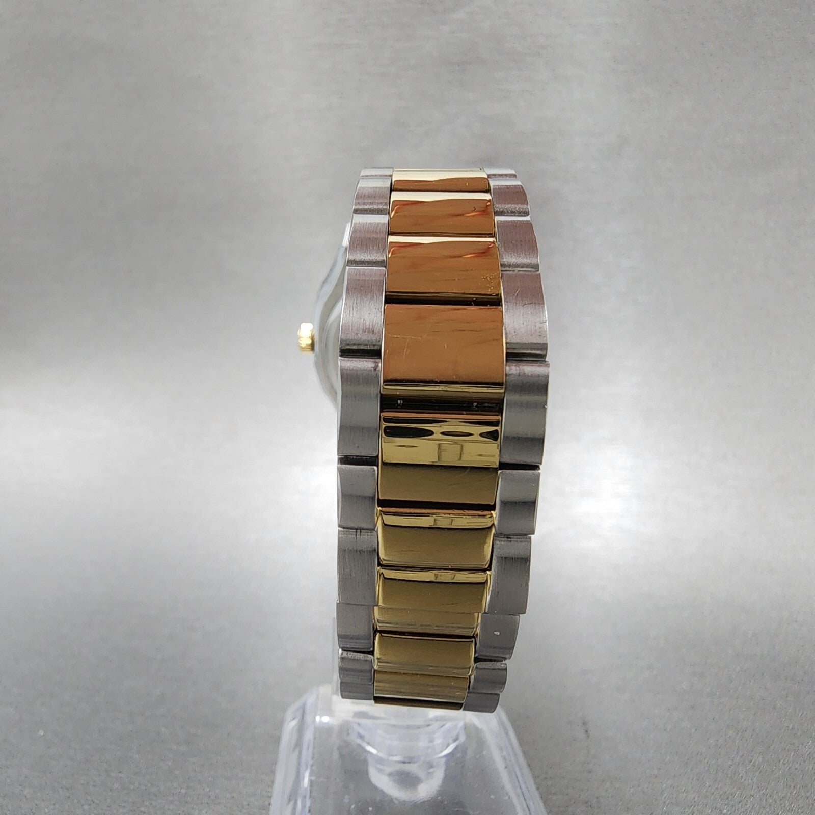 Bulova Surveyor Watch Women 34mm White Dial Two Tone Date Round Braclet 98M1327