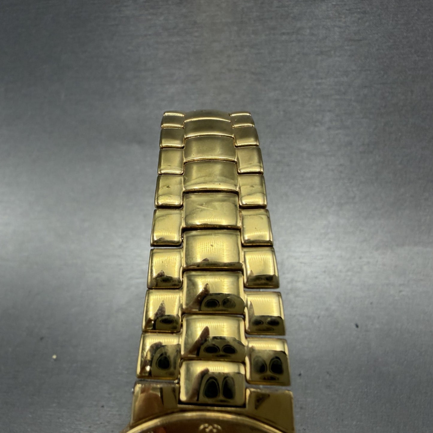 Gucci 3300M Watch Men 33mm Black Dial Gold Tone Round Vintage Bracelet PARTS5