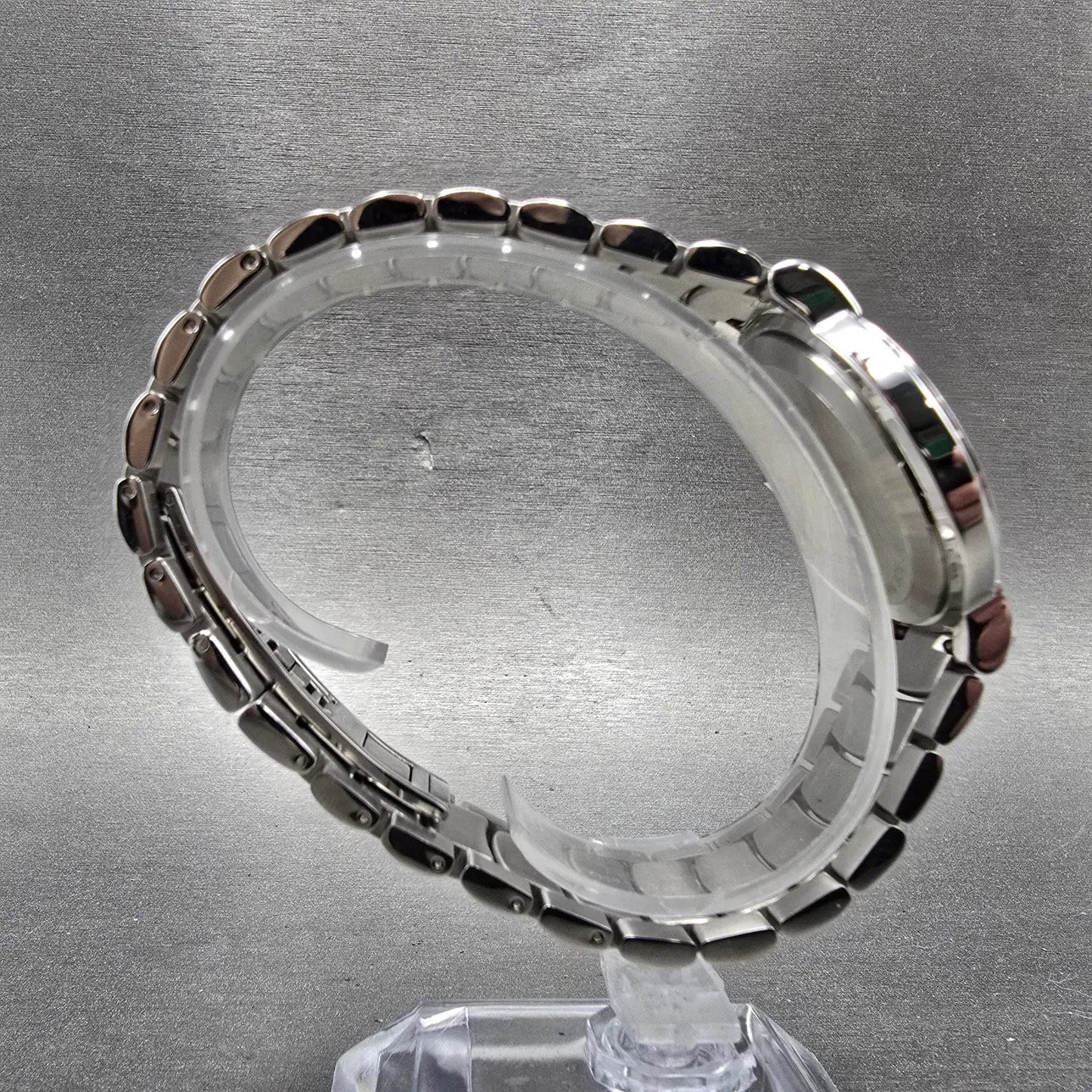Coach W516 Watch Women 34mm White Dial Silver Tone Date Round PARTS LOOSE HANDS9