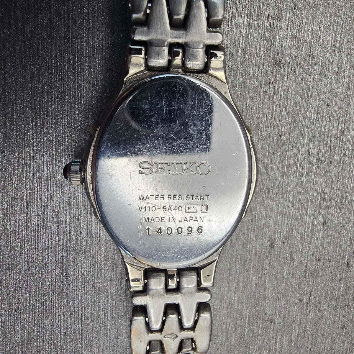 Seiko Exceline Solar Watch Women 22mm MOP Dial Silver Tone Oval V110-5A40 Works10