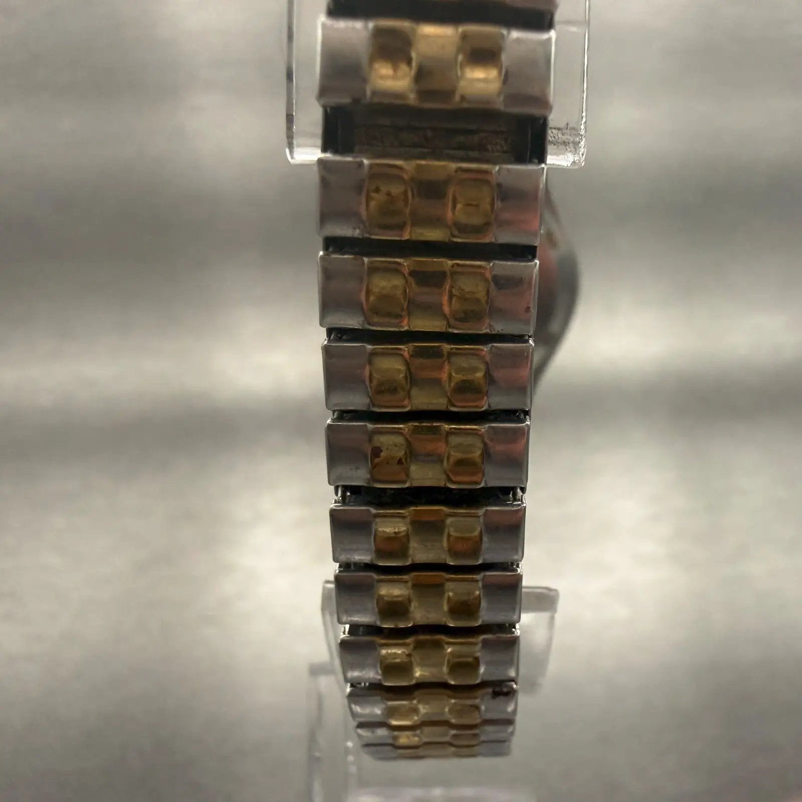 48101648