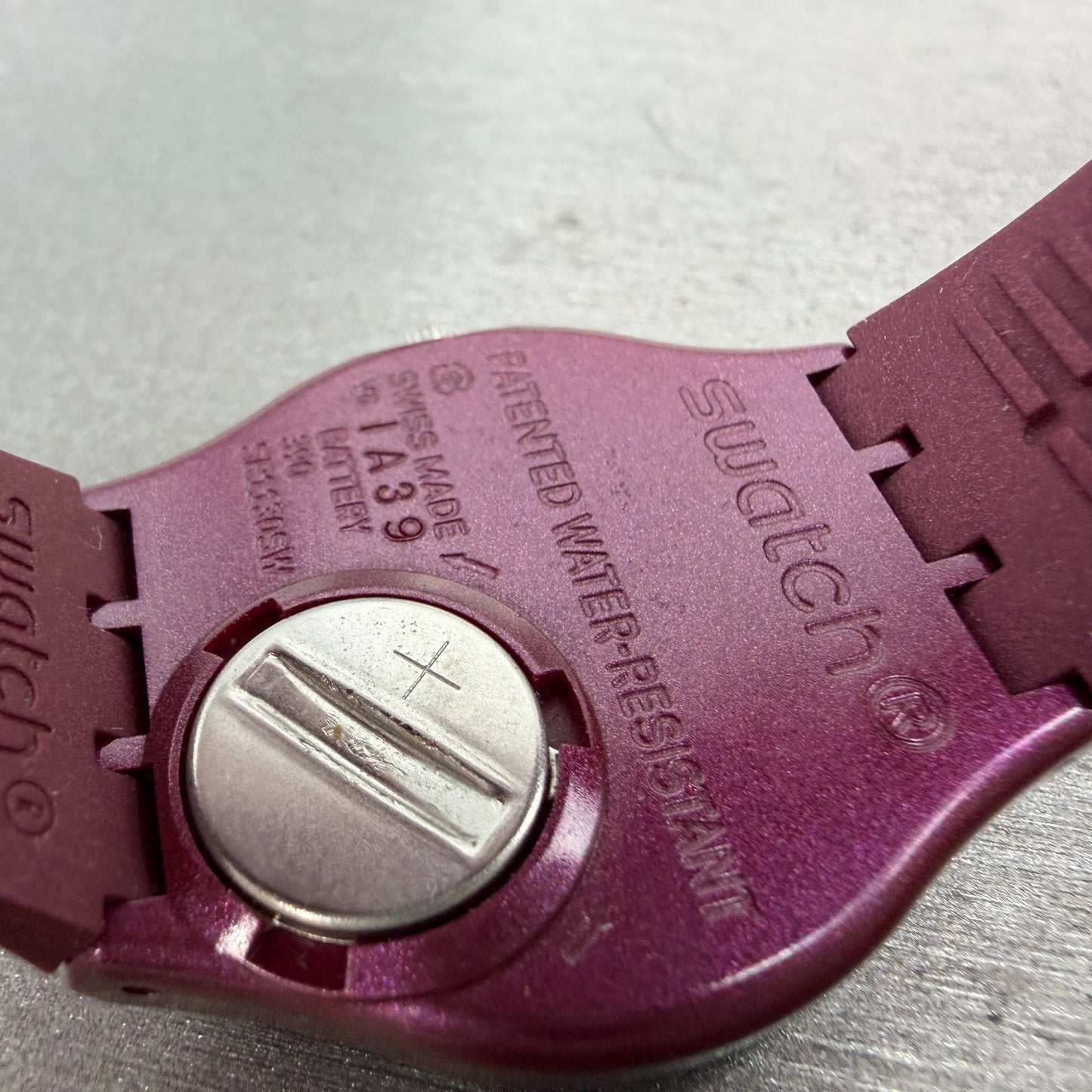 Swatch Redbaya Watch Men Purple Dial Purple Tone Date Round GR405 New battery9