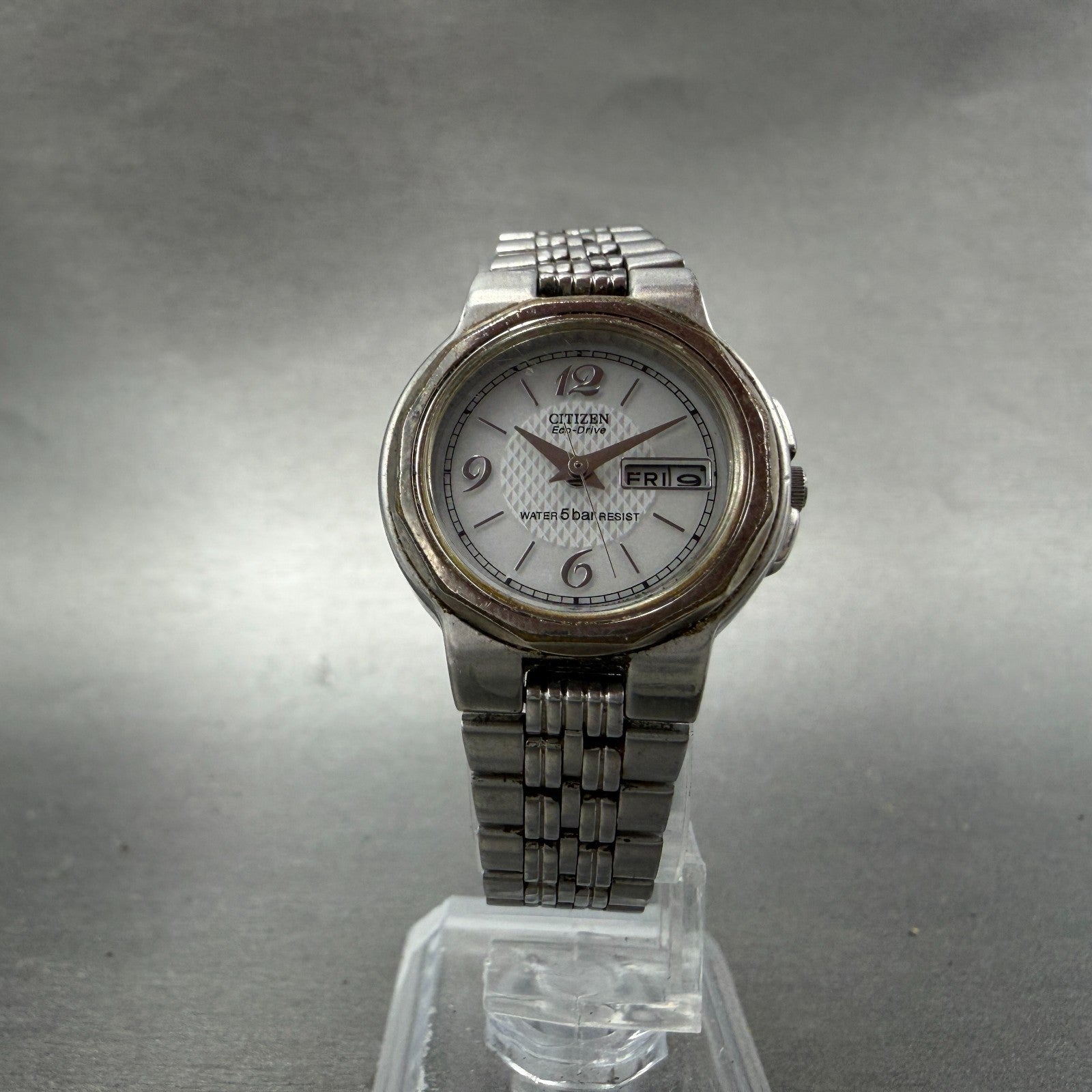 Citizen Eco-Drive Watch Women 26mm Gray Dial Steel Daydate E000-K003342 Runs5
