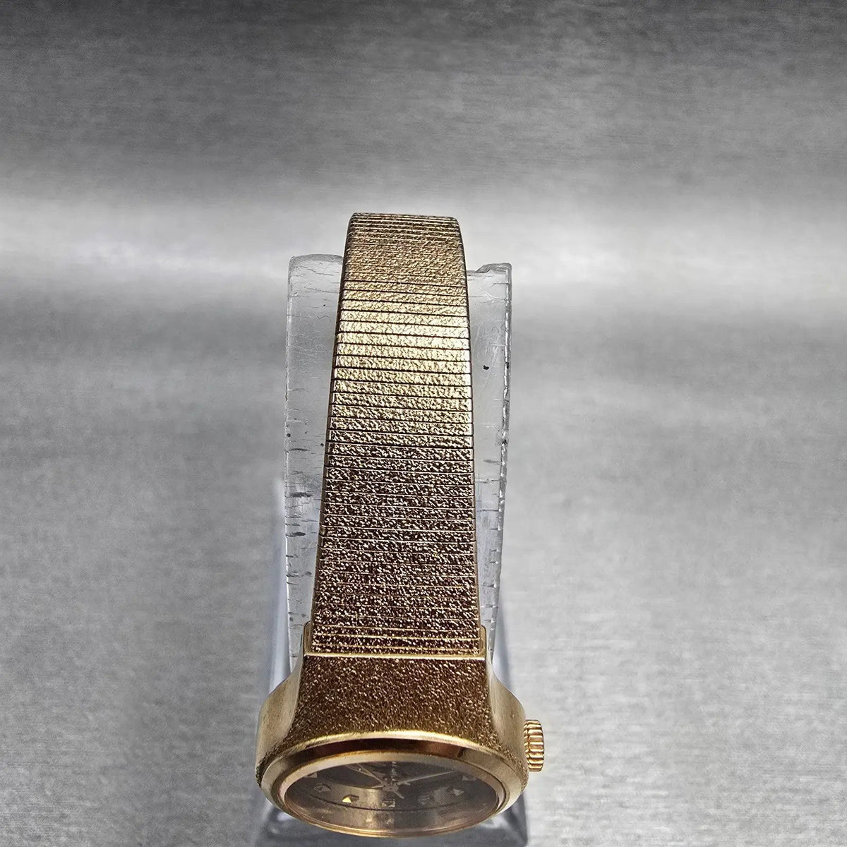 Seiko Watch Women 20mm Black Dial Gold Tone Round 8Y21-0020 New Battery Vintage(4