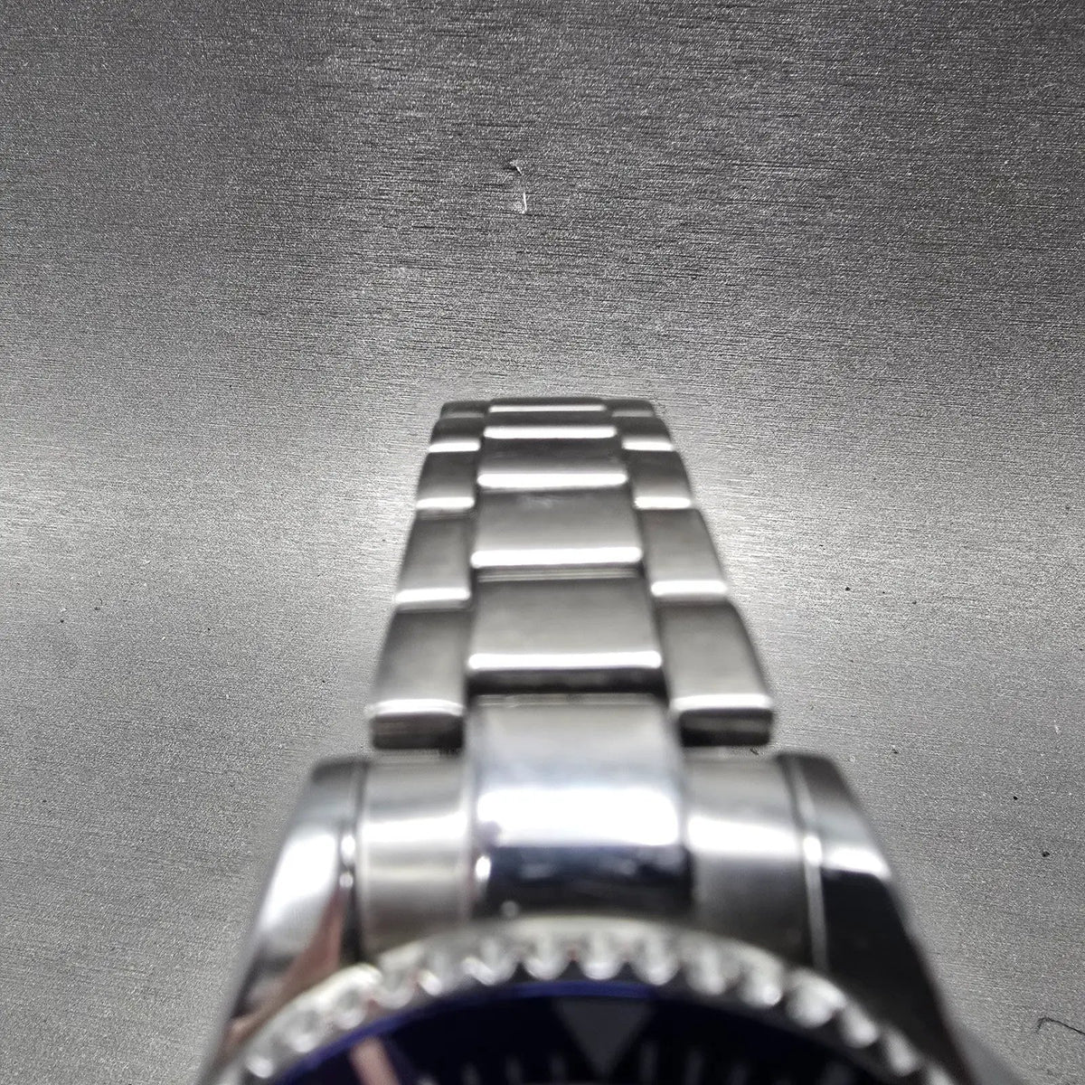 Stuhrling Depthmaster Dive Watch Men 43mm Gray Dial Steel Date Round New Battery4