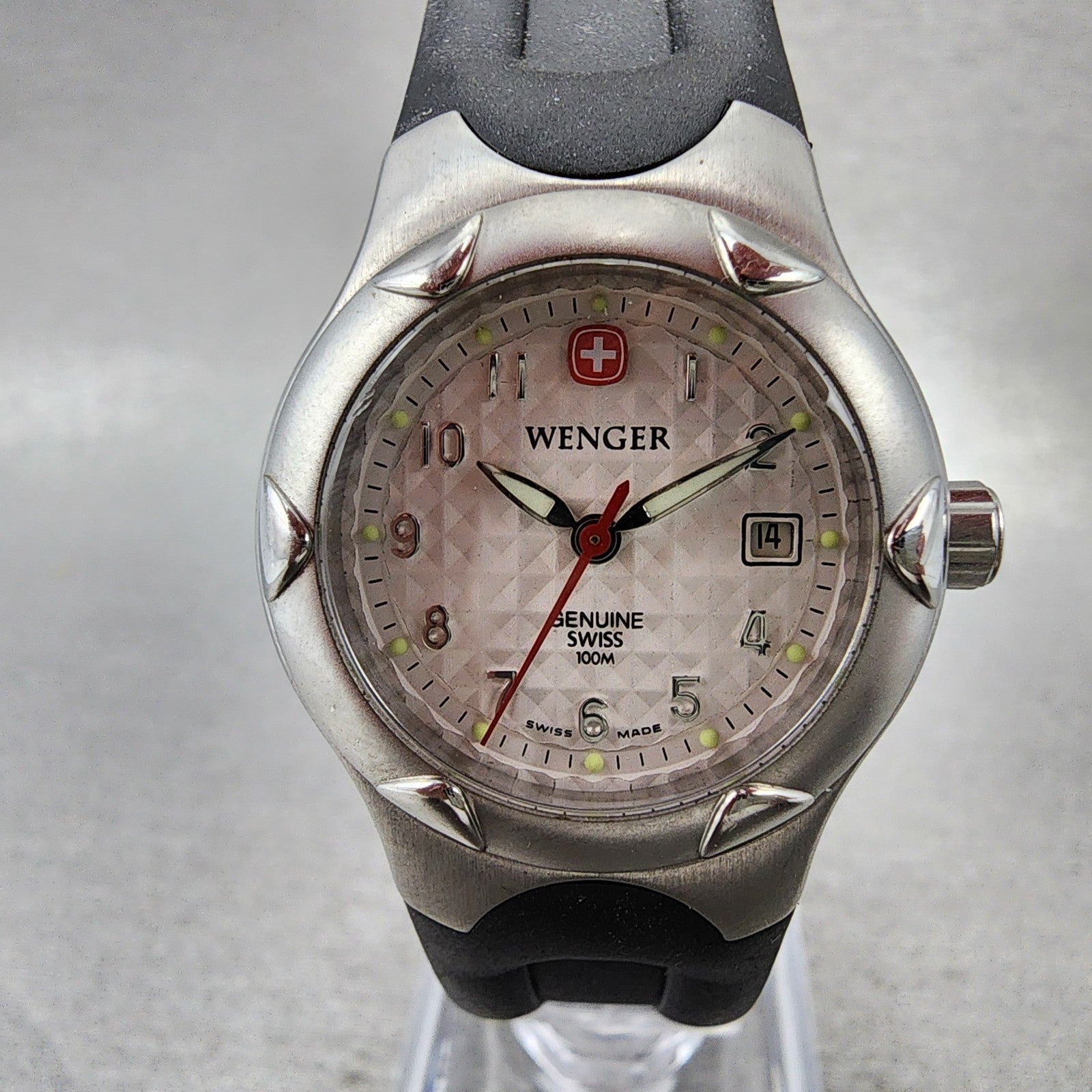 Wenger Dive Watch Women 28mm White Dial Steel Date Round 250.0492 New Battery1