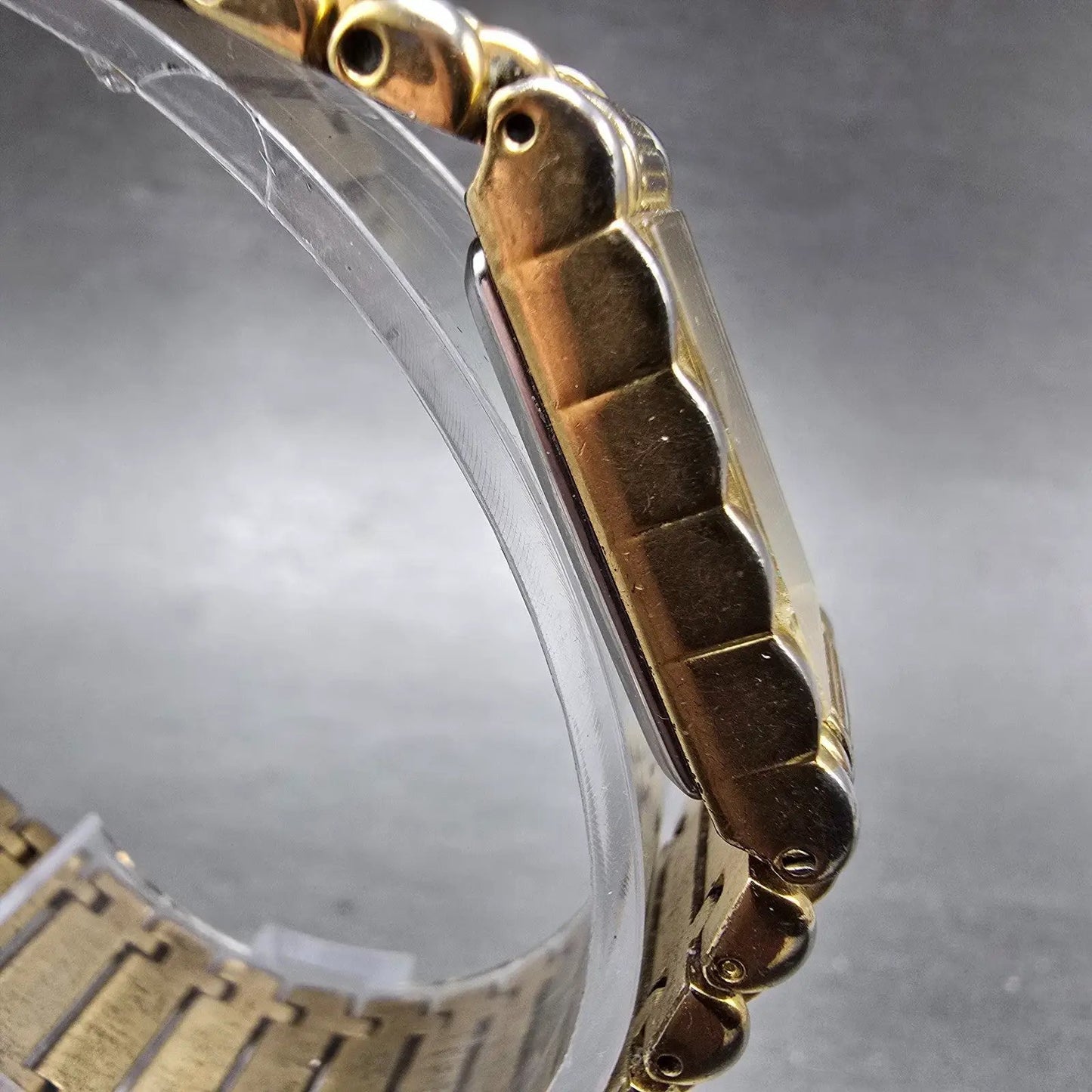 Elgin Tank Watch Women 16mm Gold Dial Gold Tone Rectangle New Battery EM898-0174