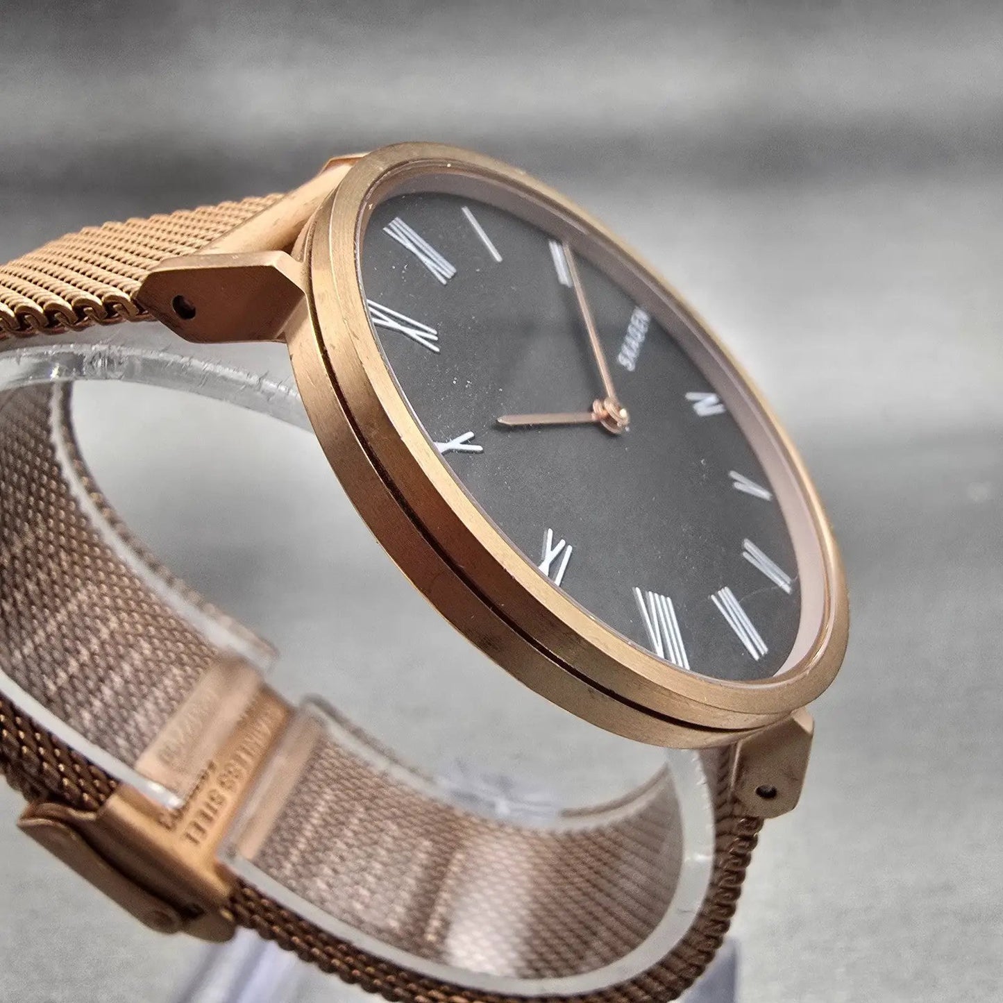 Skagen Hald Watch Women 34mm Gray Dial Gold Tone Round SKW2675 New Battery3
