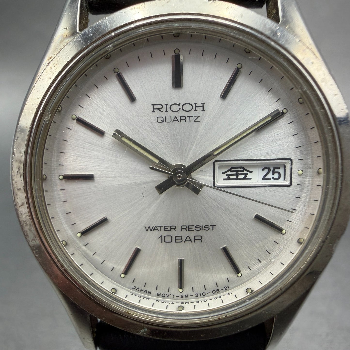 Ricoh Watch Unisex 13mm Silver Dial Silver Tone Round Daydate New Battery1